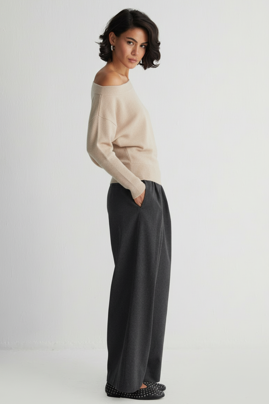 Bej Vanessa Saf Kaşmir Tek Omuz Dekolte Kazak