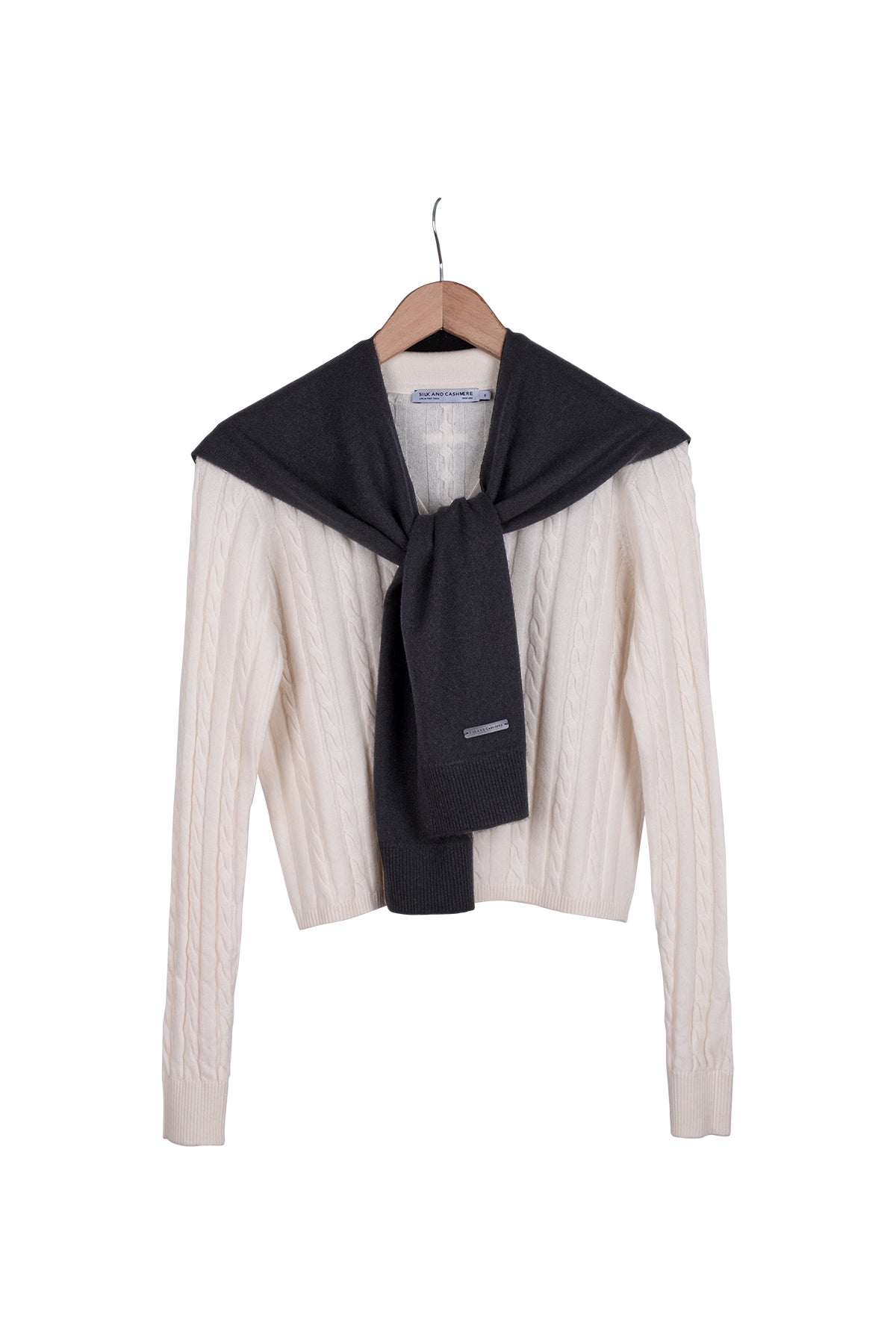 Siyah Lilly Saf Kaşmir Kazak Atkı