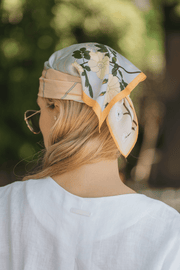 Altın Laila Saf İpek Roma Küçük Eşarp 50x50 cm