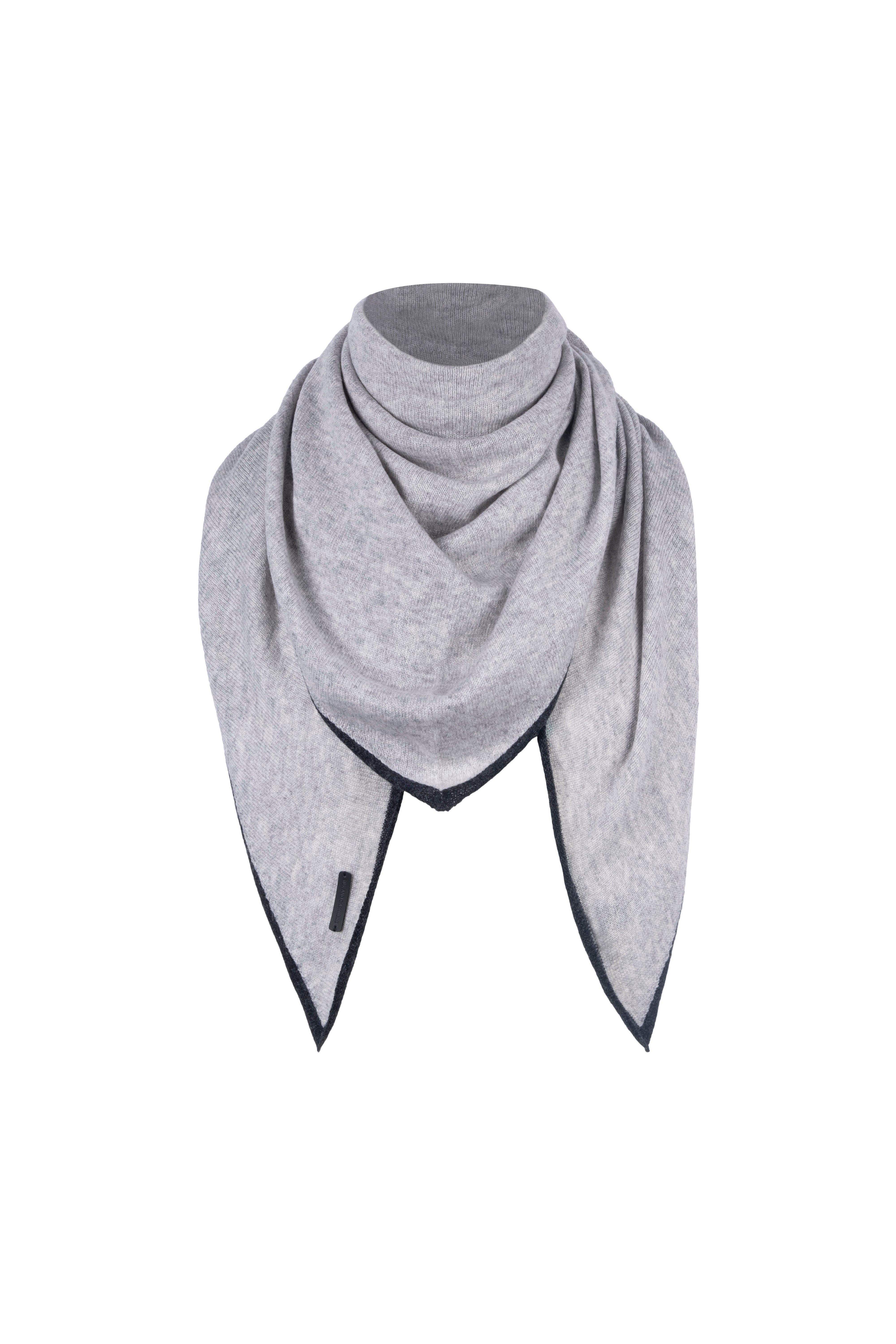 Gri Saf Kaşmir Üçgen Şal 73x160x73 cm