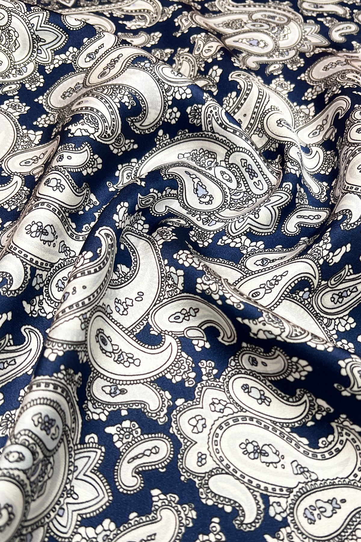 Lacivert Laila Saf İpek Roma Küçük Eşarp 50x50 cm