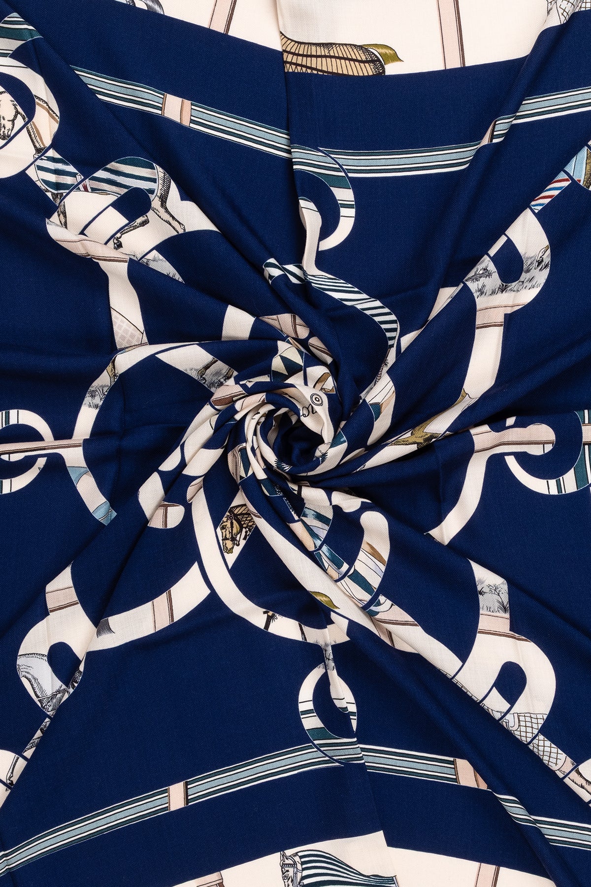 Lacivert Linda Kaşmir Desenli Kare Eşarp 140x140 cm