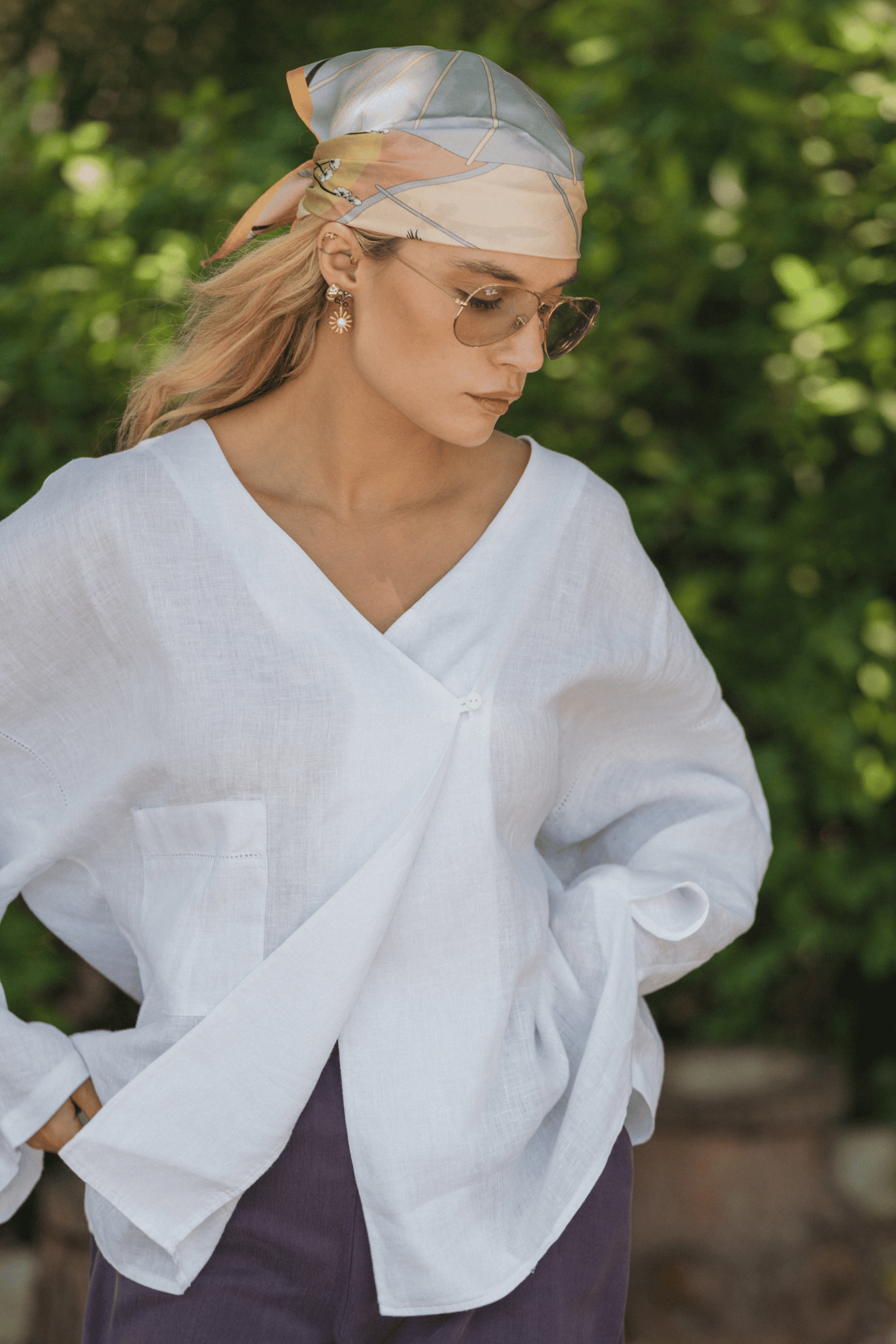 Altın Laila Saf İpek Roma Küçük Eşarp 50x50 cm