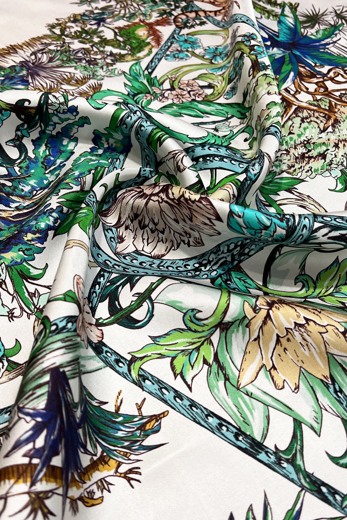 Renkli Lara Saf İpek Roma Çift Taraflı Eşarp 90x90 cm