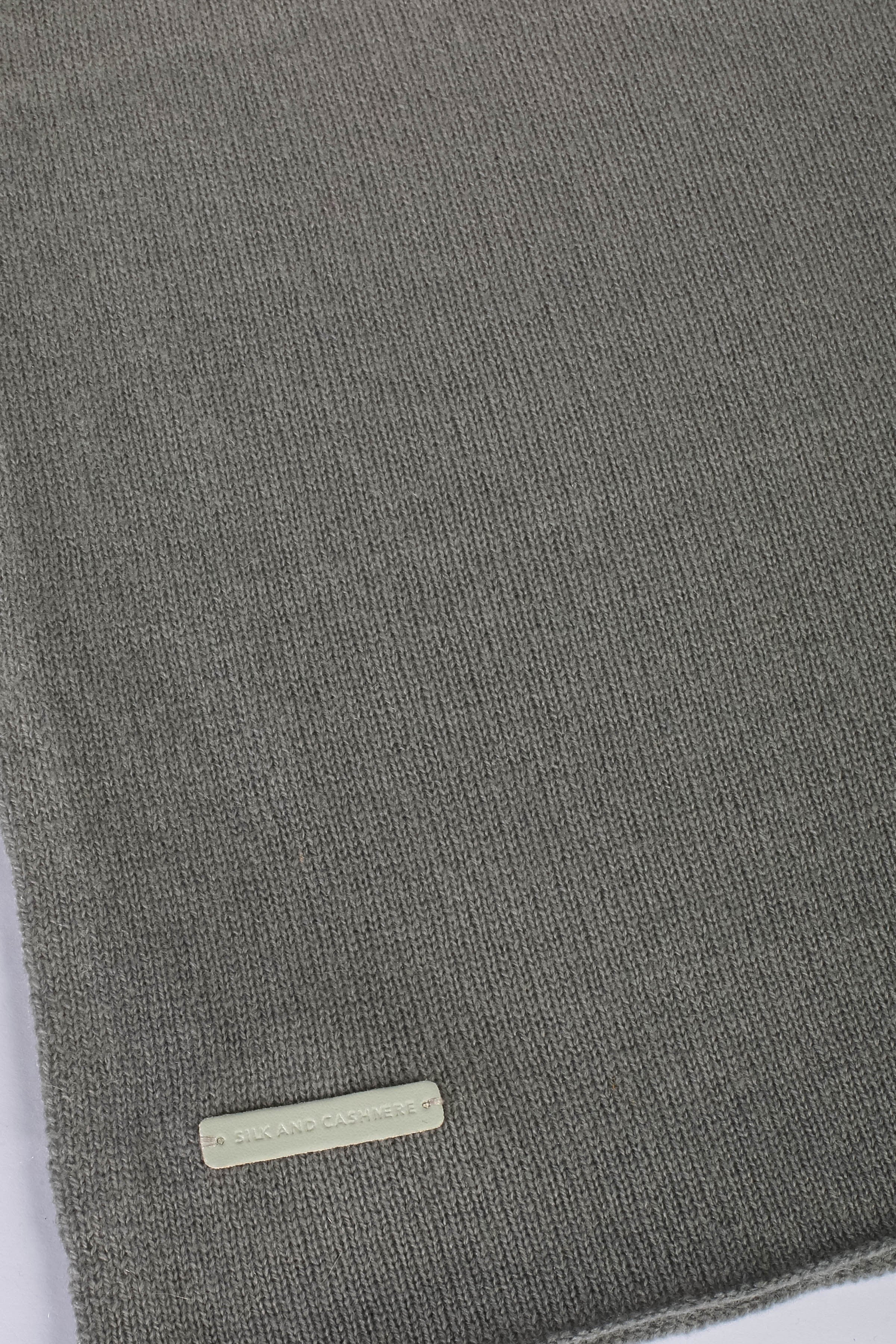 Açık Gri Kaşmir Tün Degrade Atkı 35 x 195 cm