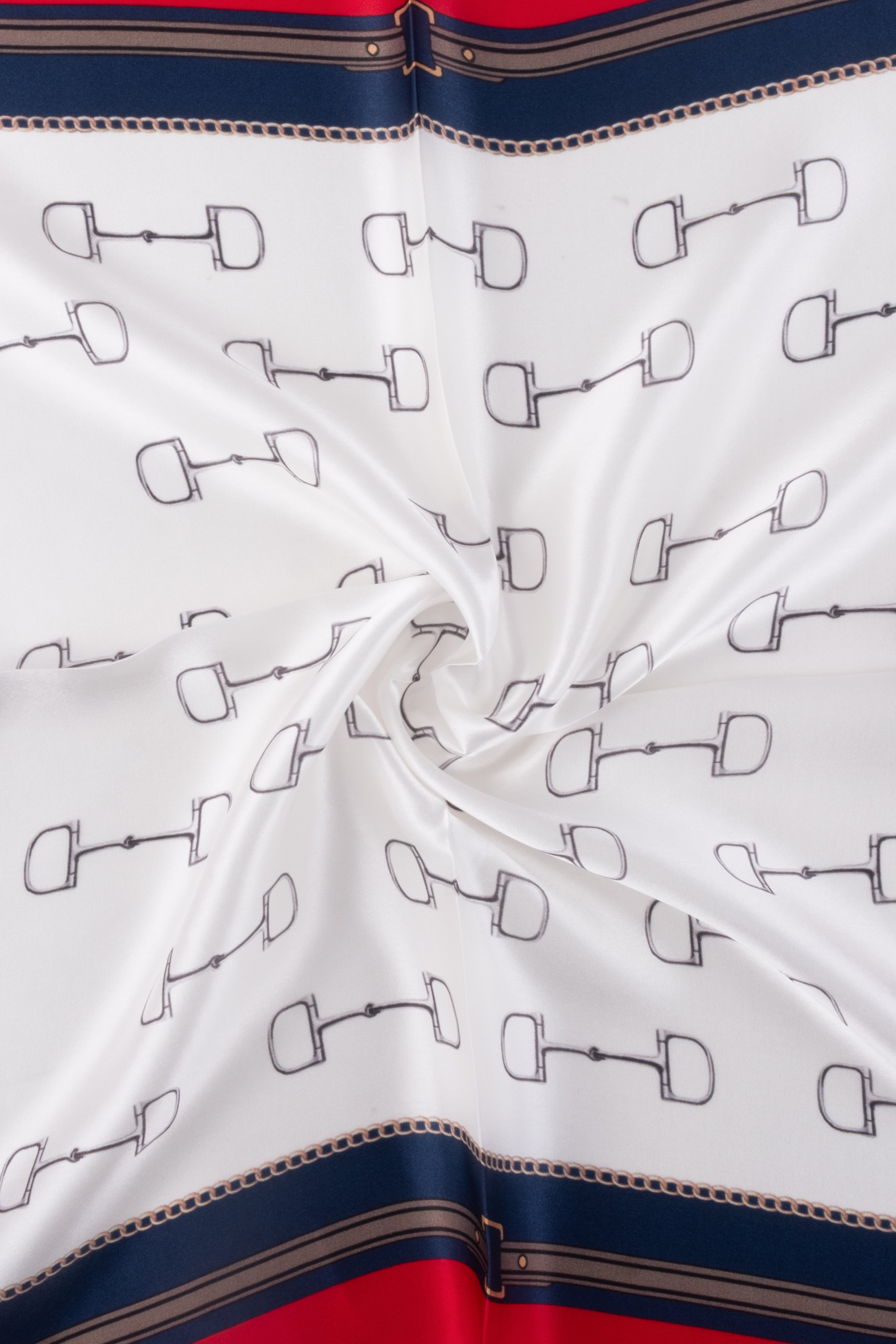 Bordo Laila Saf İpek Kare Eşarp 50x50 cm