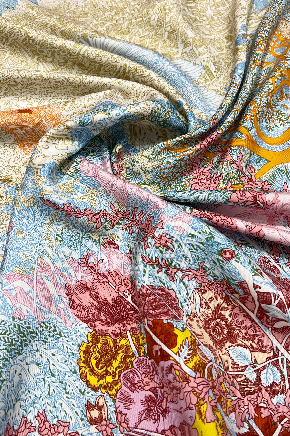 Sarı Lara Saf İpek Roma Çift Taraflı Eşarp 90x90 cm