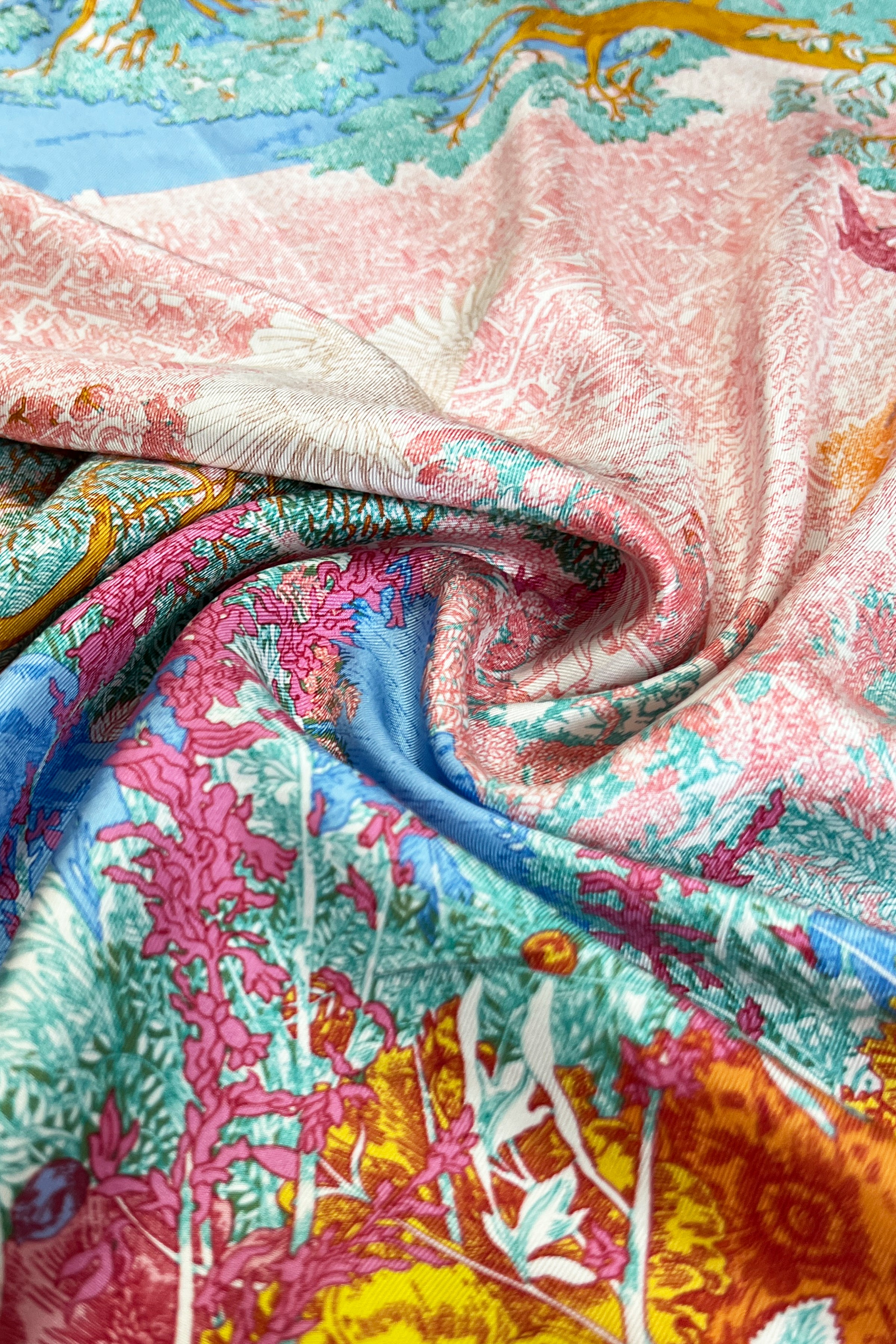 Fuşya Lena Saf İpek Roma Çift Taraflı Eşarp 70x70