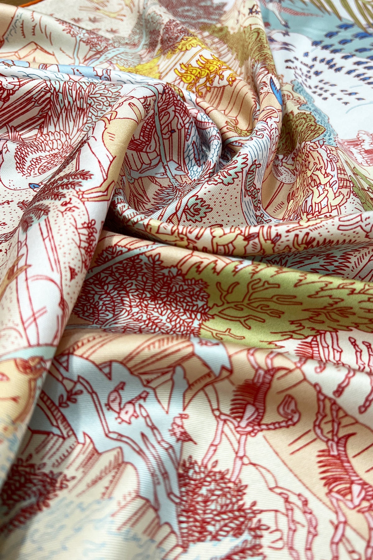 Turuncu Lena Saf İpek Roma Çift Taraflı Eşarp 70x70