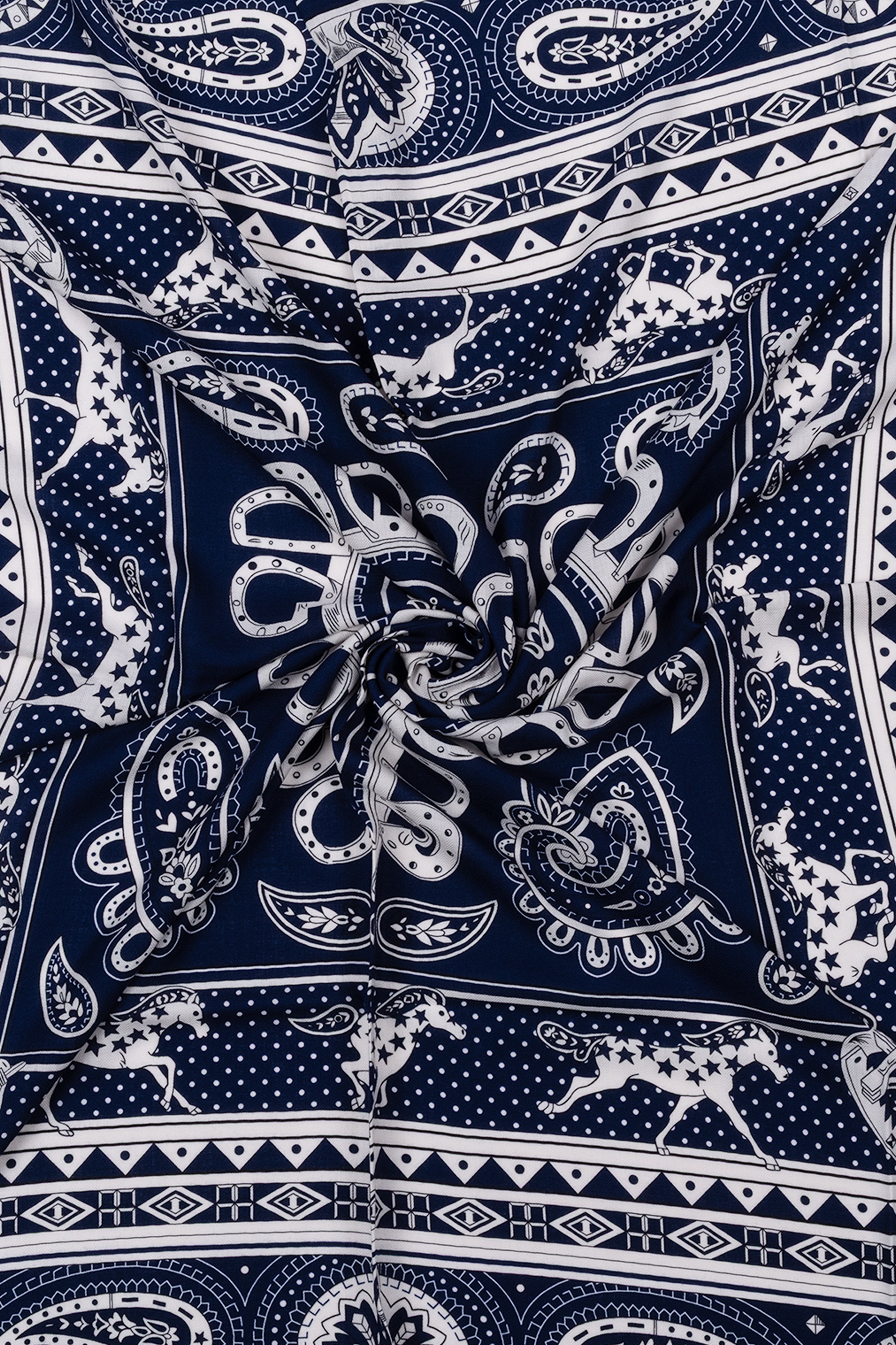 Camel Lacivert Linda Kaşmir Desenli Kare Eşarp 140x140 cm