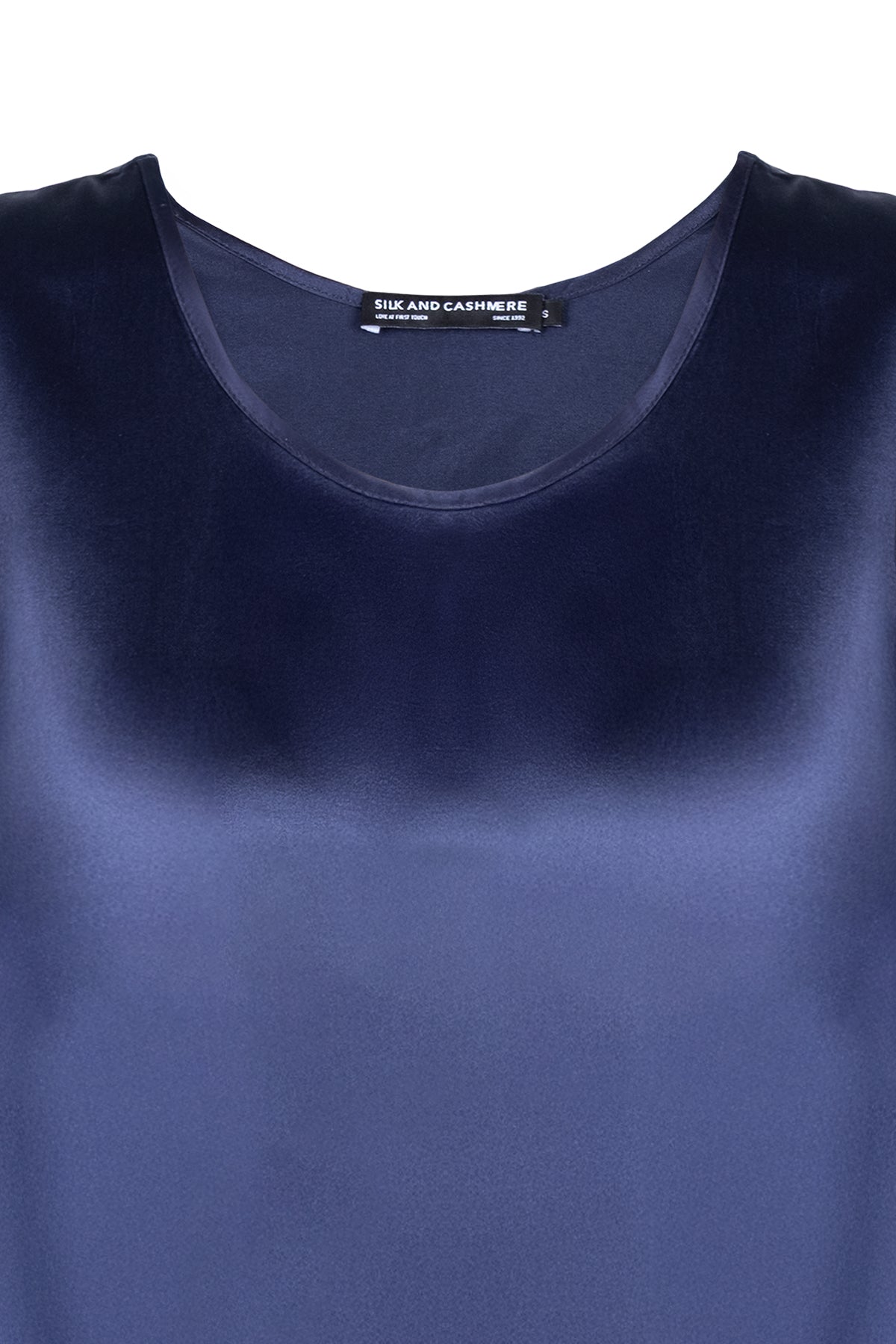 Lacivert Toscana İpek Yuvarlak Yaka Bluz