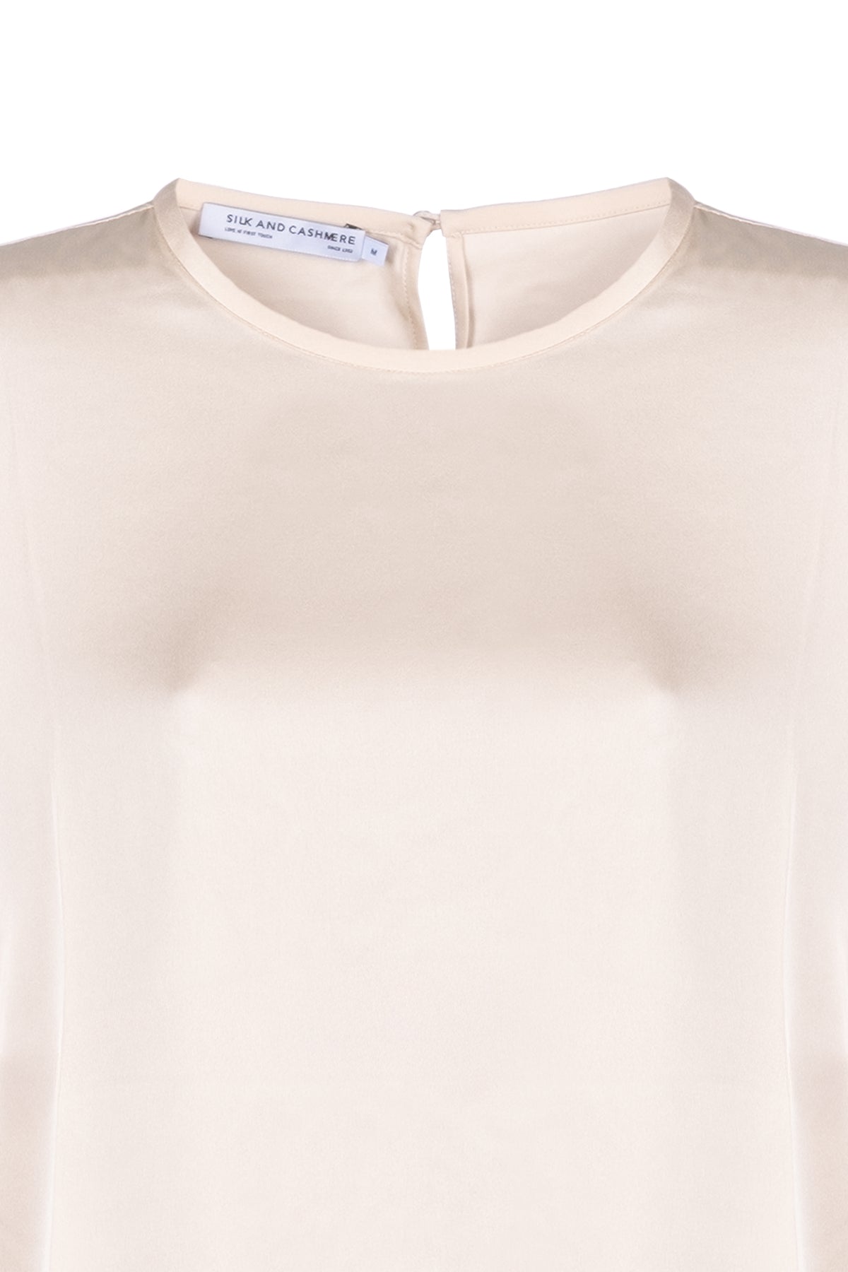 Bej Toscana İpek Yuvarlak Yaka Yarım Kollu Bluz