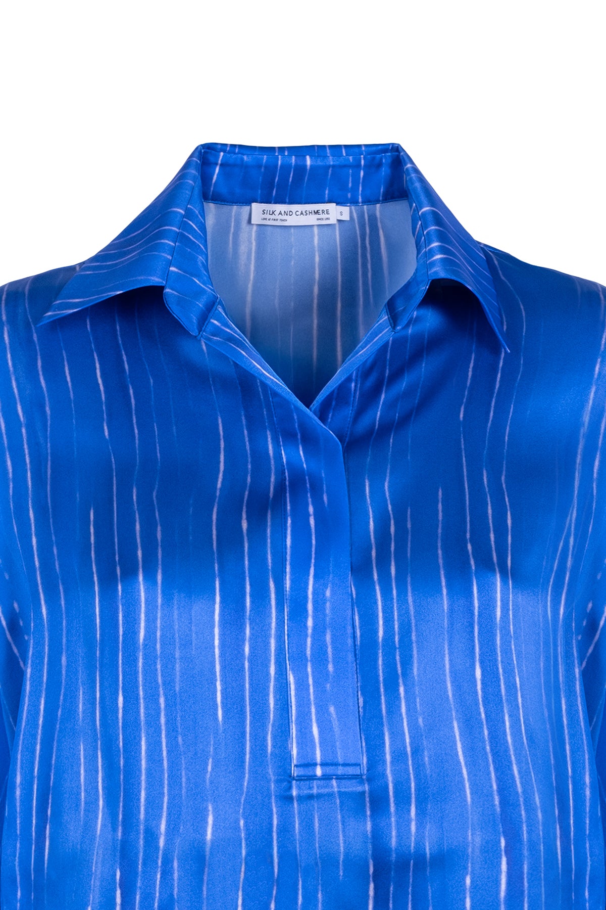 Lacivert Nature İpek Baskılı Bluz