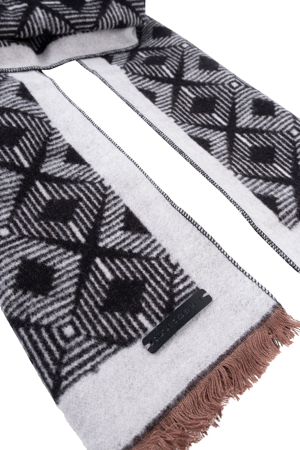 Siyah-Gri Roma Baskılı Lotus Atkı 43x195 cm