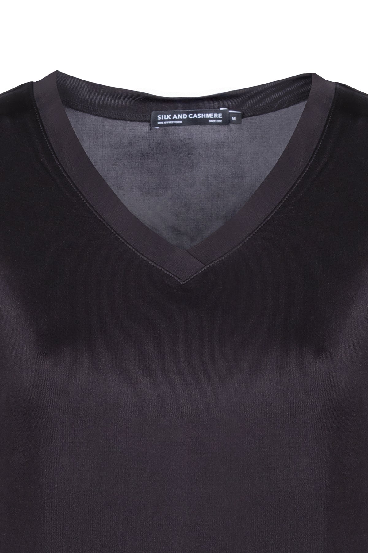 Siyah Marina İpekli V Yaka Bluz