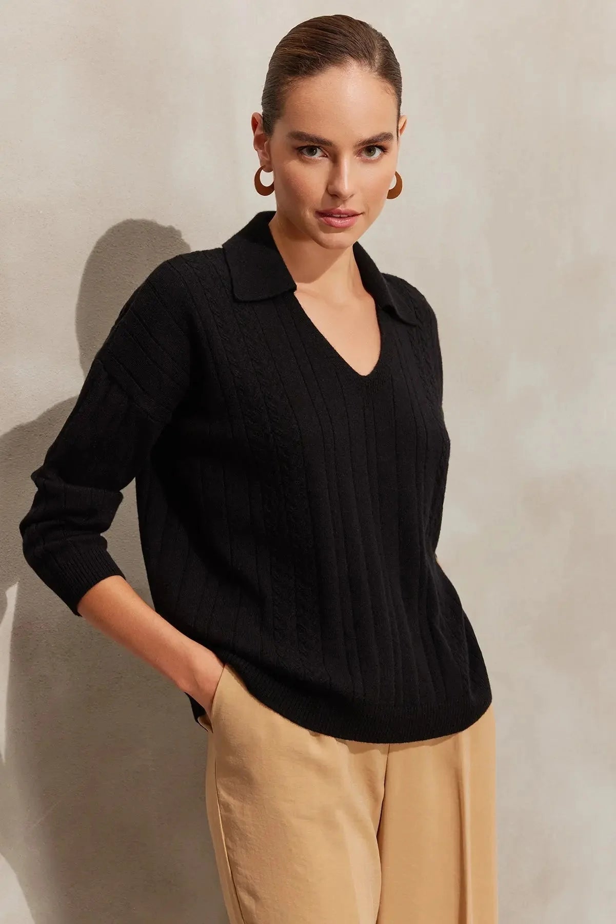 Siyah ReLoved Geri Dönüştürülmüş Kaşmir ve Merino Yünü Karışımlı Kolon Örgü Polo Yaka Kadın Kazak