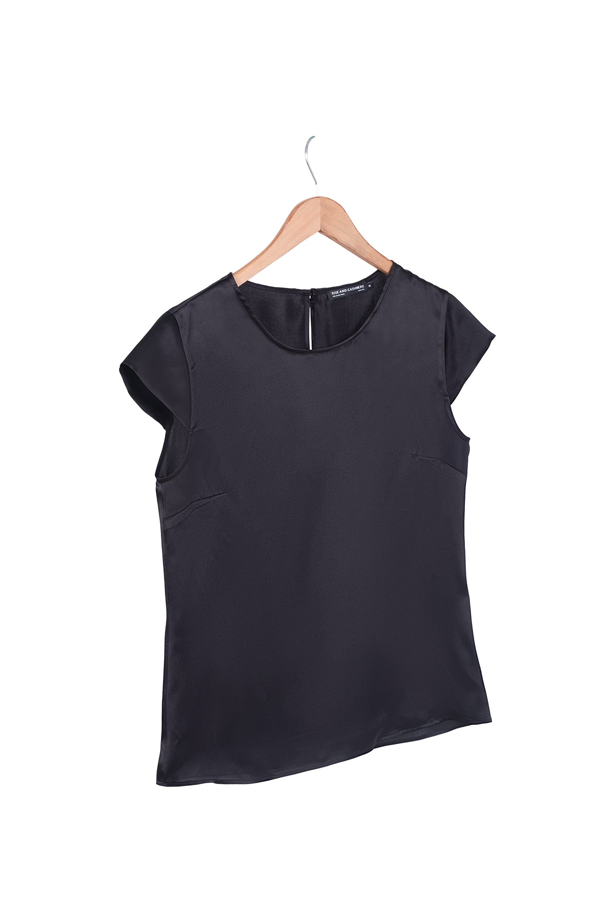 Siyah Astrid Saf İpek Yuvarlak Yaka Kısa Kollu Bluz Limited Edition