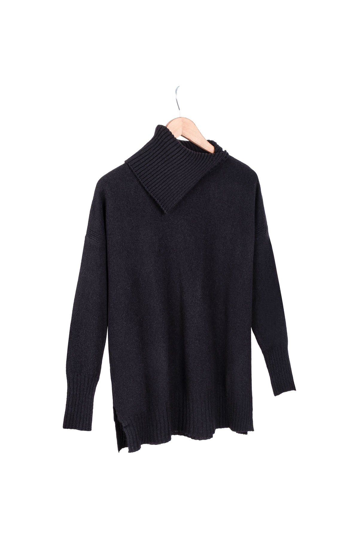 Siyah Isabella Saf Kaşmir Balıkçı Yaka Kazak