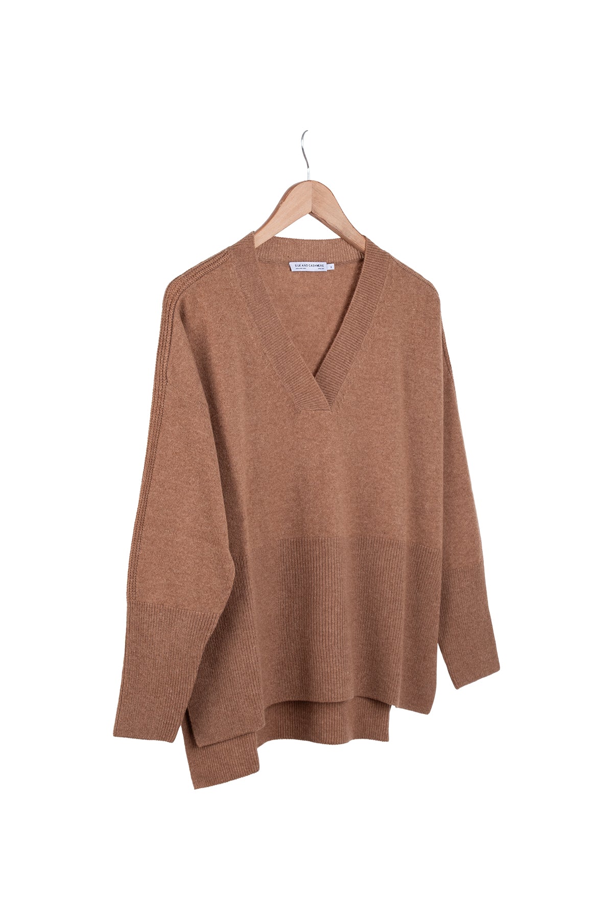 Koyu Camel Isabella Saf Kaşmir Derin V Yaka Kazak