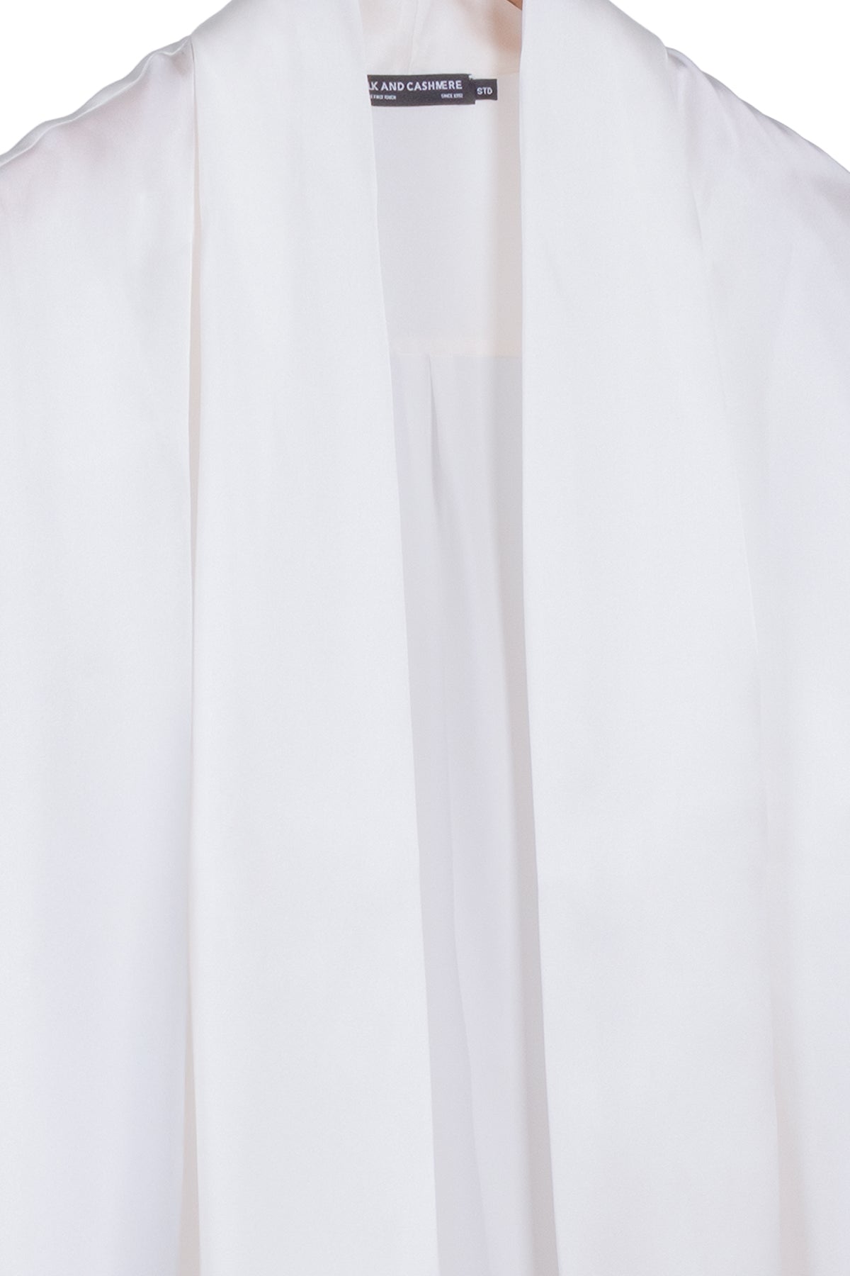 Beyaz Nature İpek Hırka