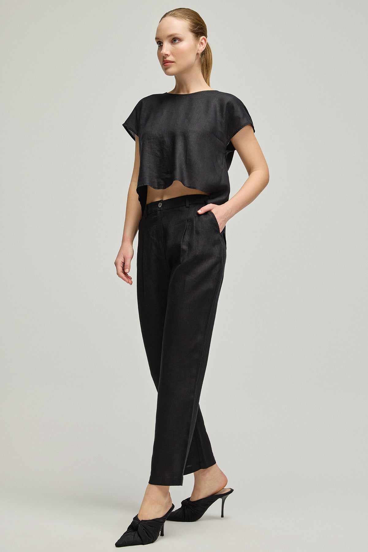 Siyah Kate Keten Pantolon