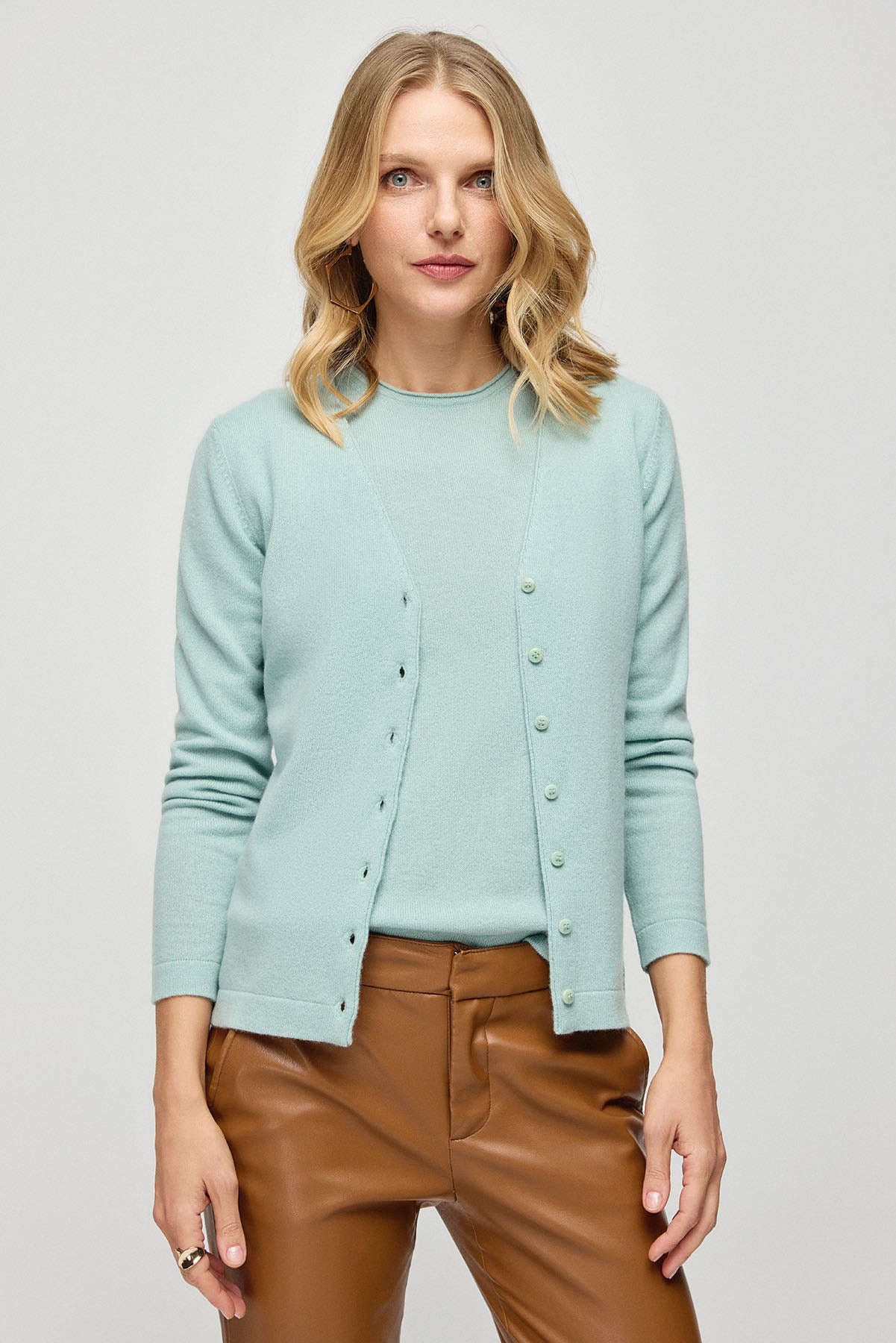 Açık Yeşil Saf Kaşmir Bar Basic V Yaka Kadın Hırka