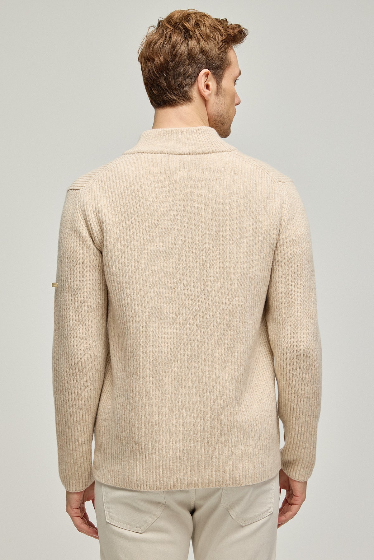 Kum Beji Saf Yün Fabio Yüksek Yaka Ribanalı Erkek Hırka