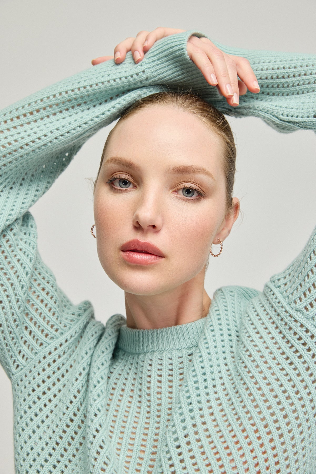 Açık Yeşil Pecheuse Saf Kaşmir Delikli Yuvarlk Yaka Kadın Kazak