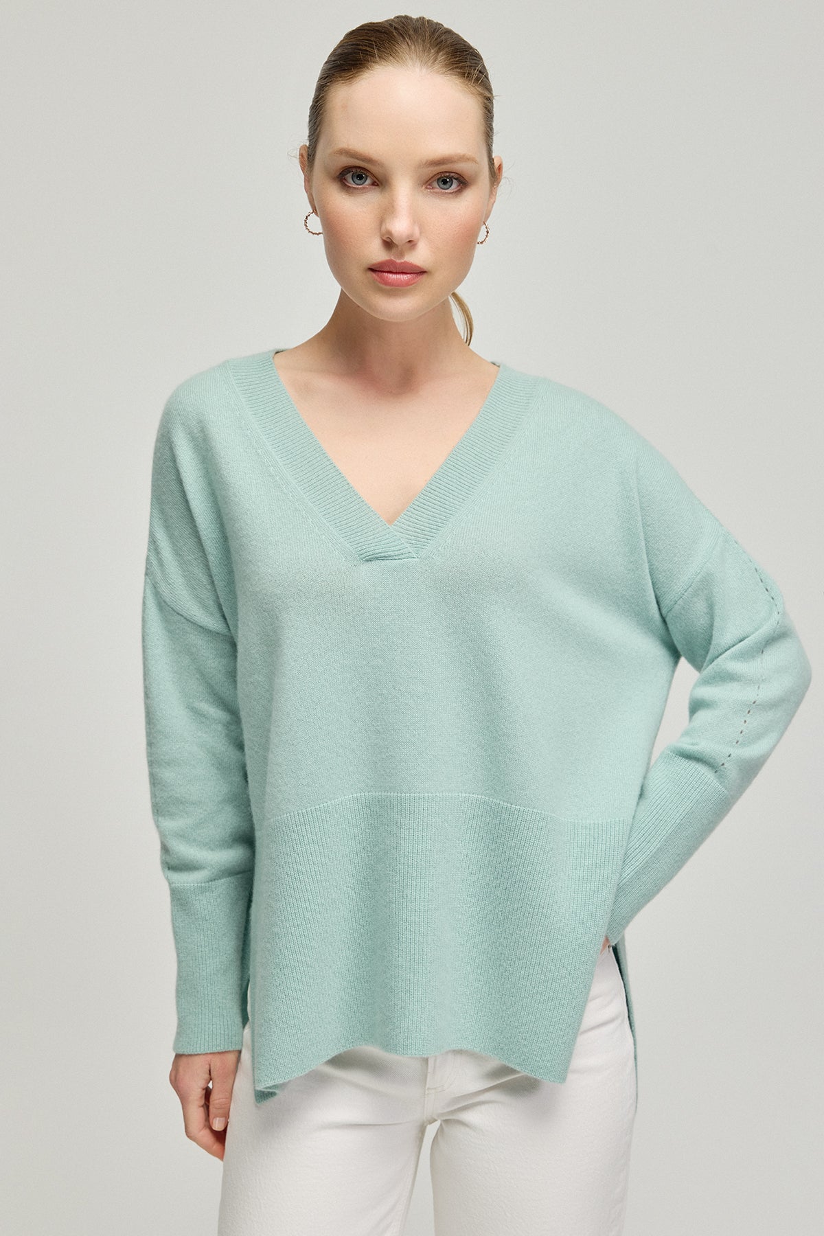 Açık Yeşil Saf Kaşmir Isabella Derin V Yaka Kadın Kazak