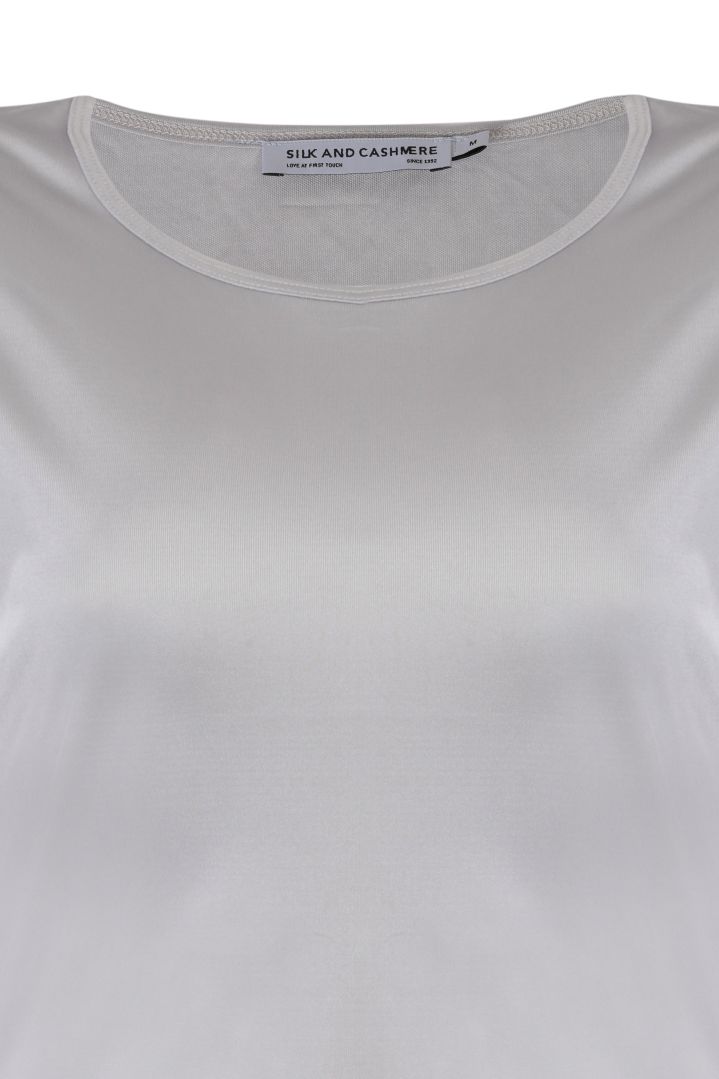 Gri Marina İpekli Yuvarlak Yaka Kısa Kollu T-Shirt