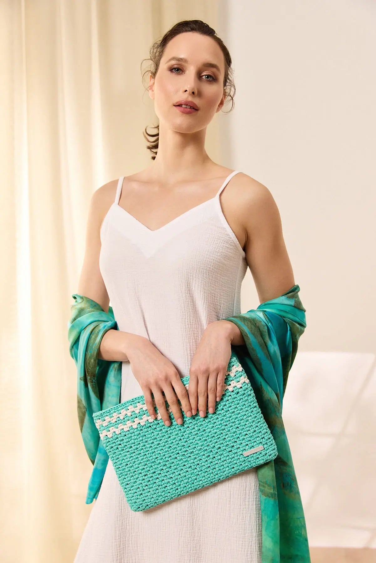 Aqua Nina Renkli Çizgili Rafya El Çanta 30x20cm Accessory