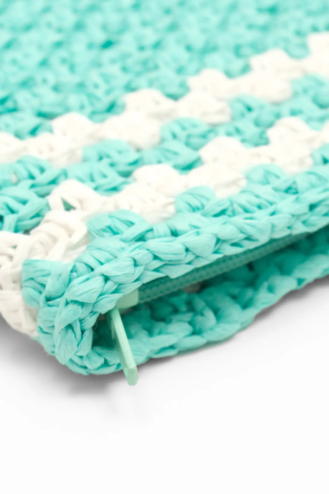 Aqua Nina Renkli Çizgili Rafya El Çanta 30x20cm Accessory