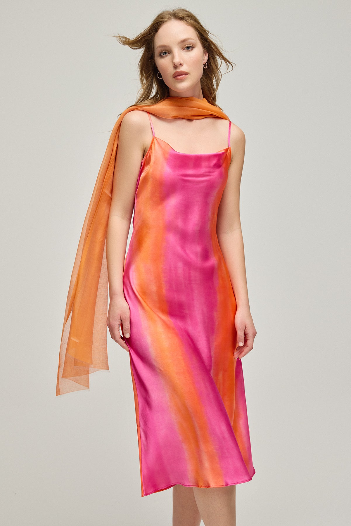 Renkli Nature İpek Desenli Elbise