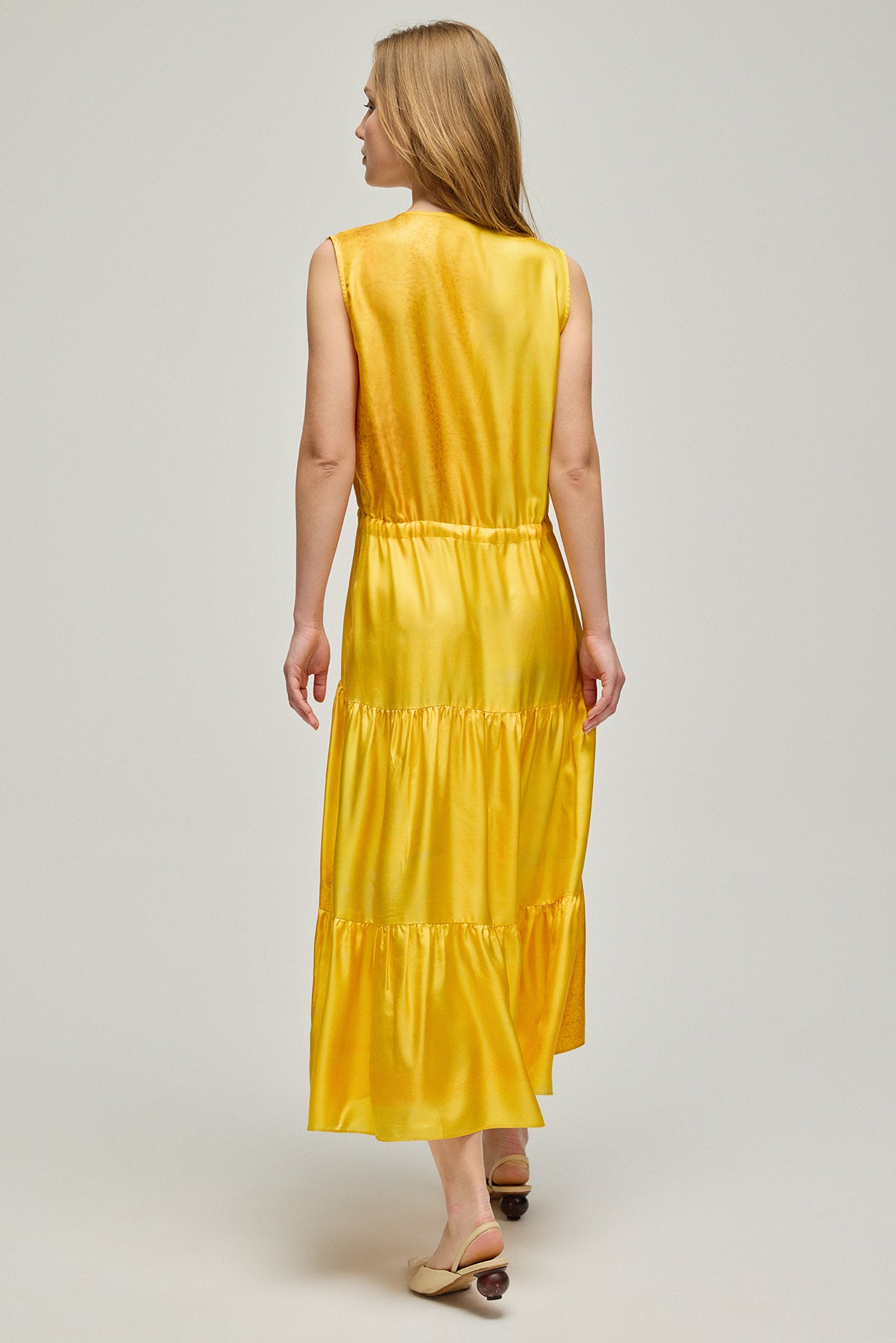 Sarı Nature Desenli  İpek Yuvarlak Yaka Kolsuz Elbise