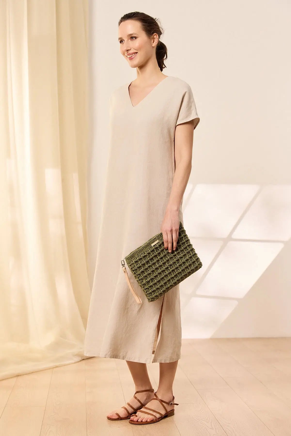 Bej Keten  Kate V Yaka Ksa Kollu Elbise Silk and Cashmere