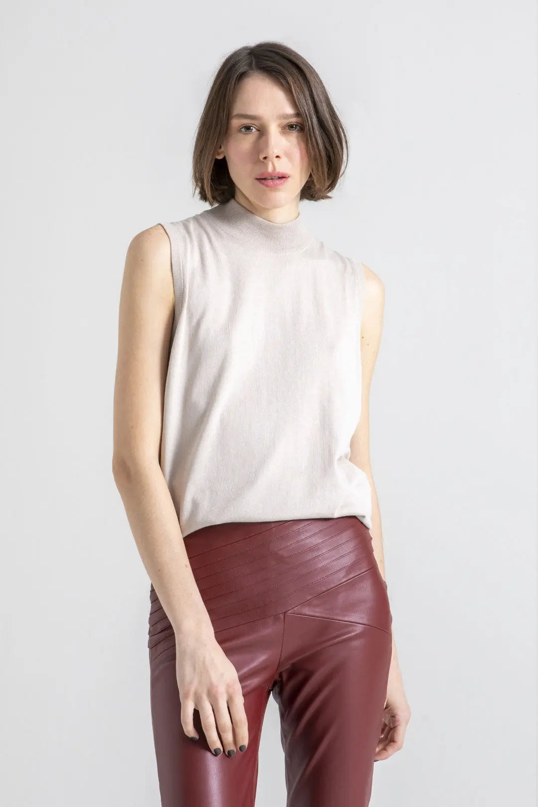 Bej & More Edelina Modal ve Pamuklu Yüksek Yaka Kolsuz Triko Silk and Cashmere