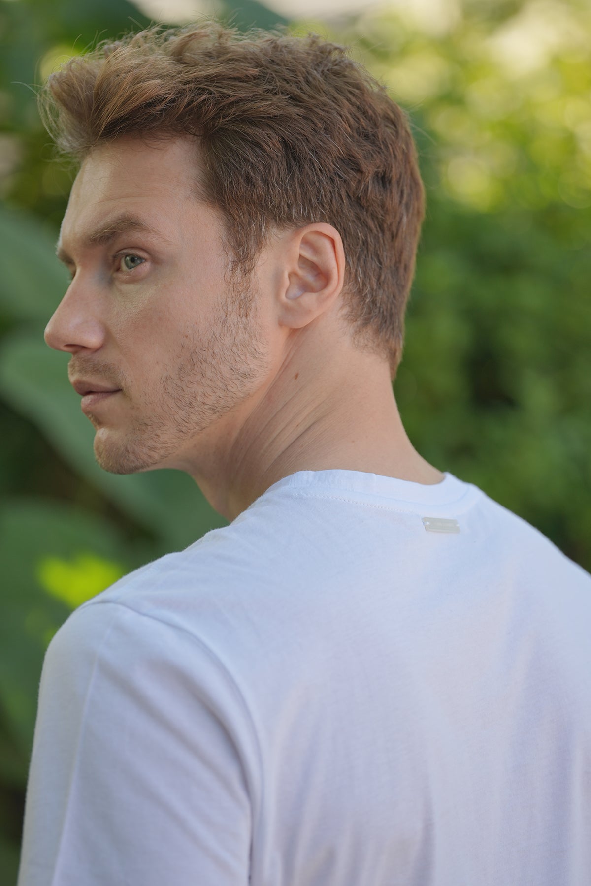 Beyaz Yuvarlak Yaka Erkek T-Shirt