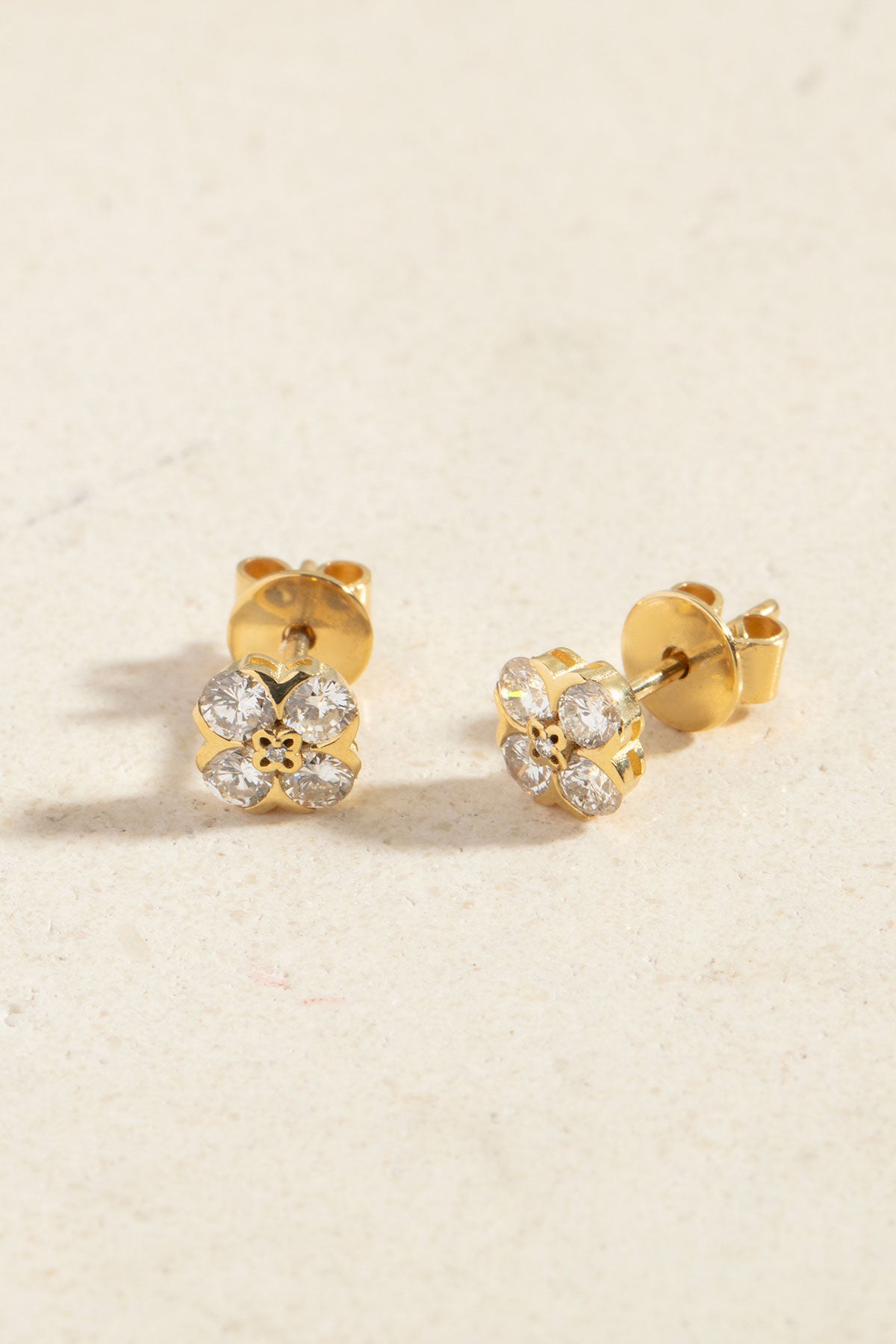 Sarı Fiorella Pırlanta Taşlı Altın Küpe