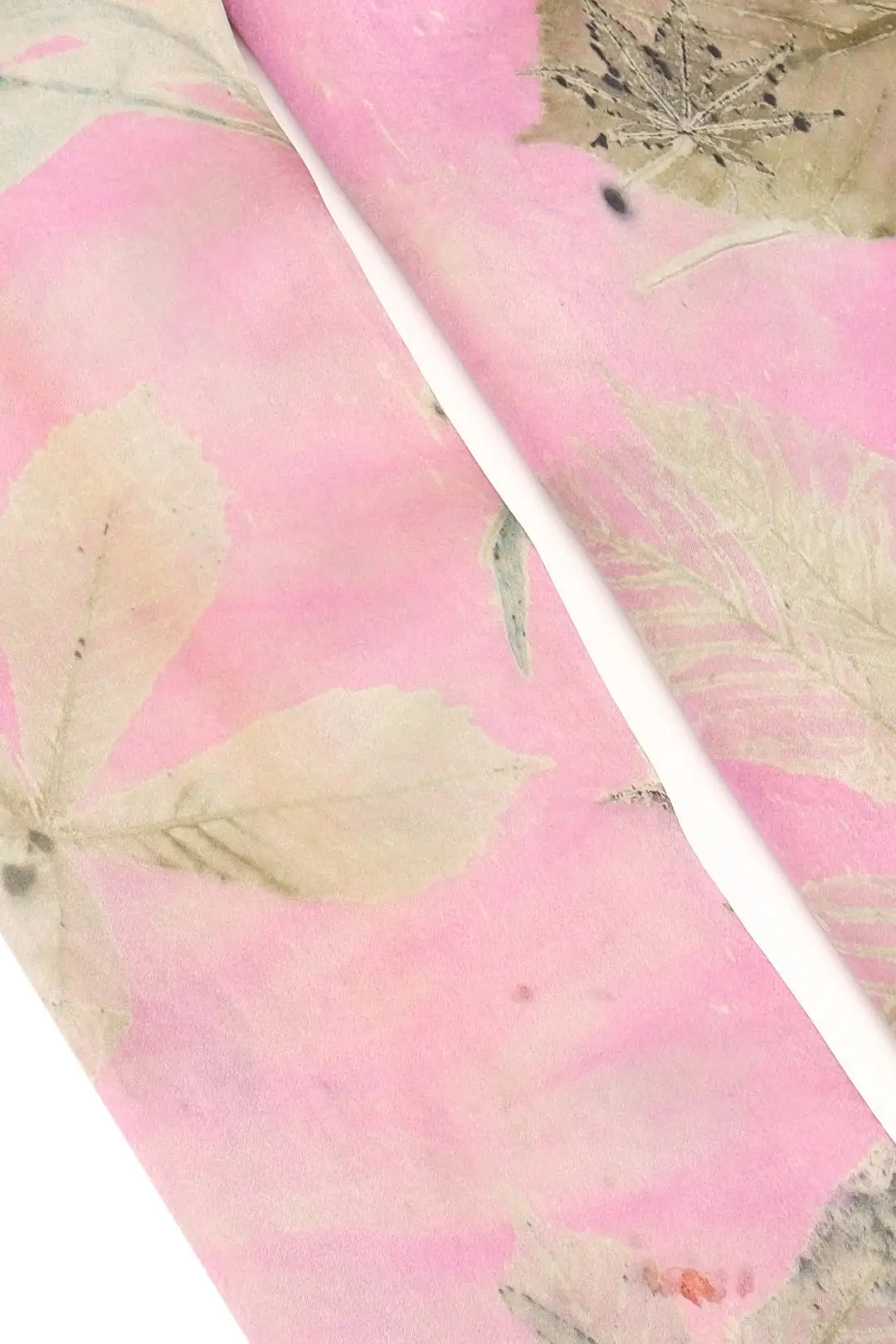 Fuşya Saf İpek El Baskısı Ekolojik Kadın Şal Silk and Cashmere