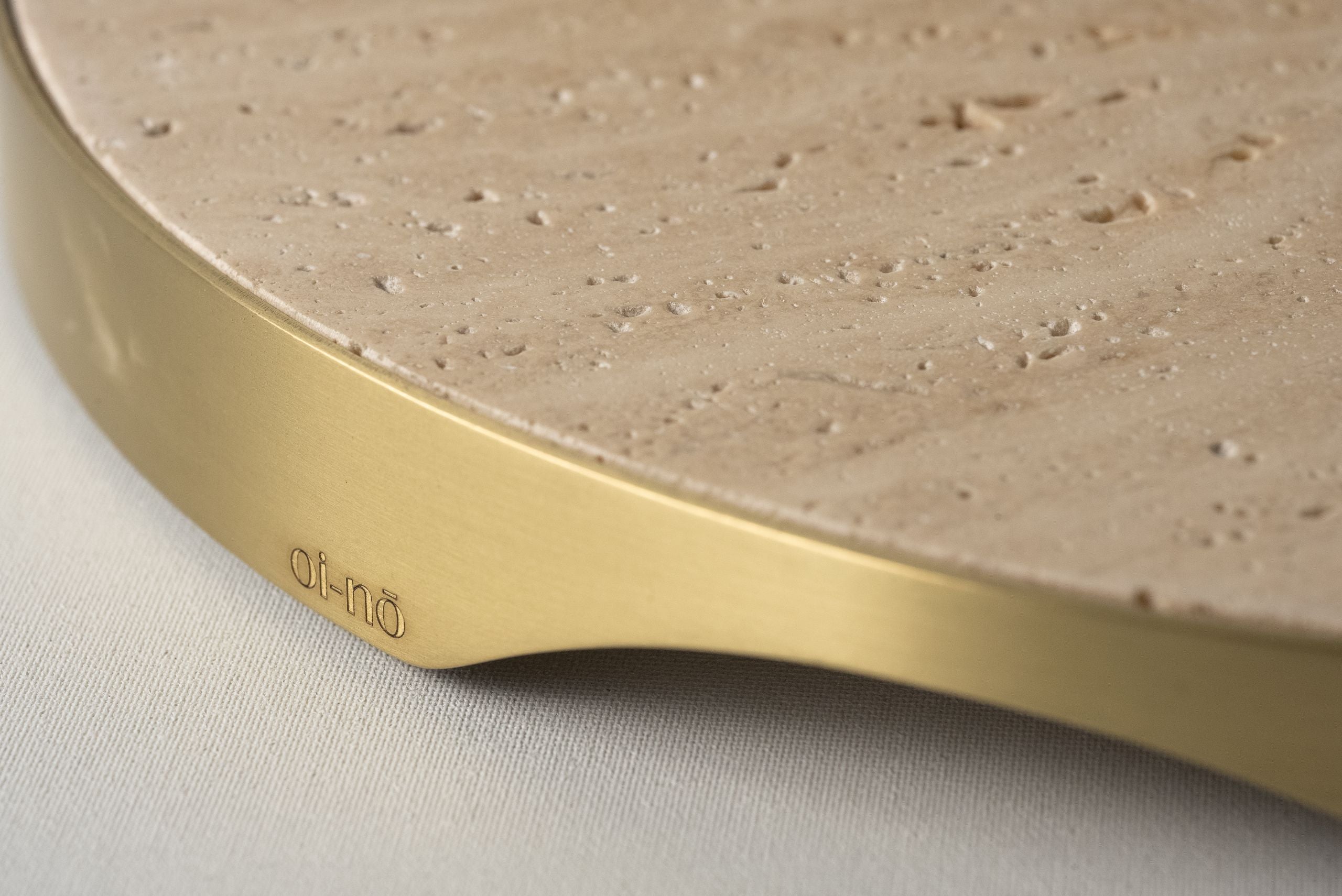 Traverten Asawa Yuvarlak Peynir Tabağı