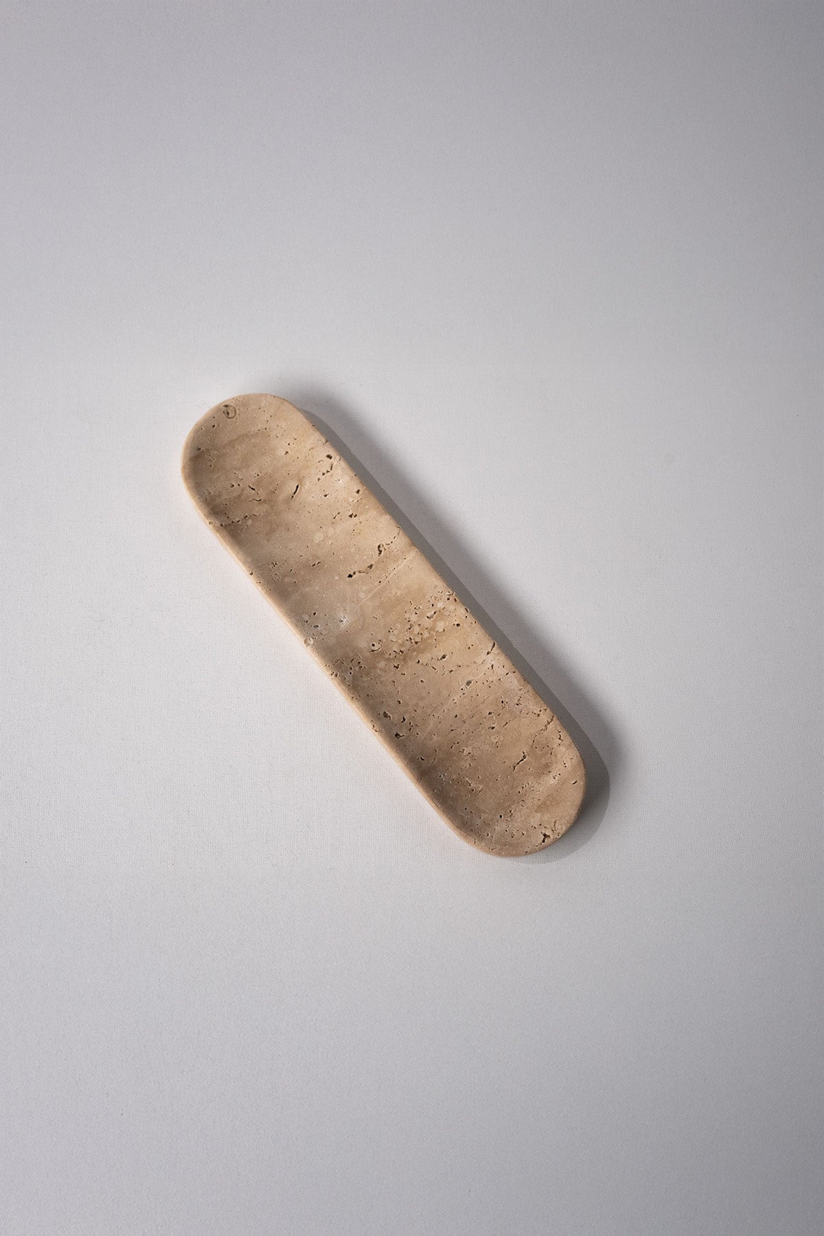 Traverten Doris Oval Sunumluk