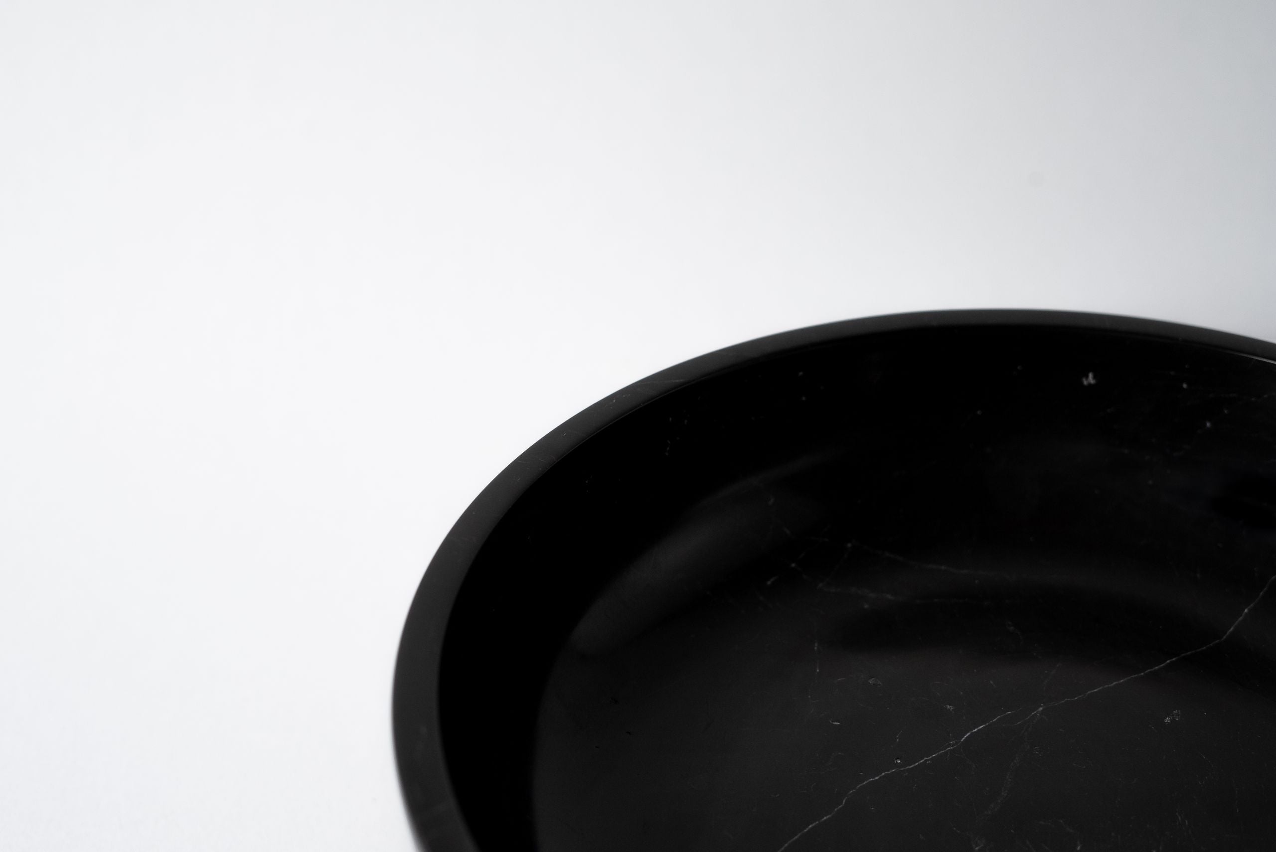 Siyah Harriet Ayaklı Sunum Kasesi