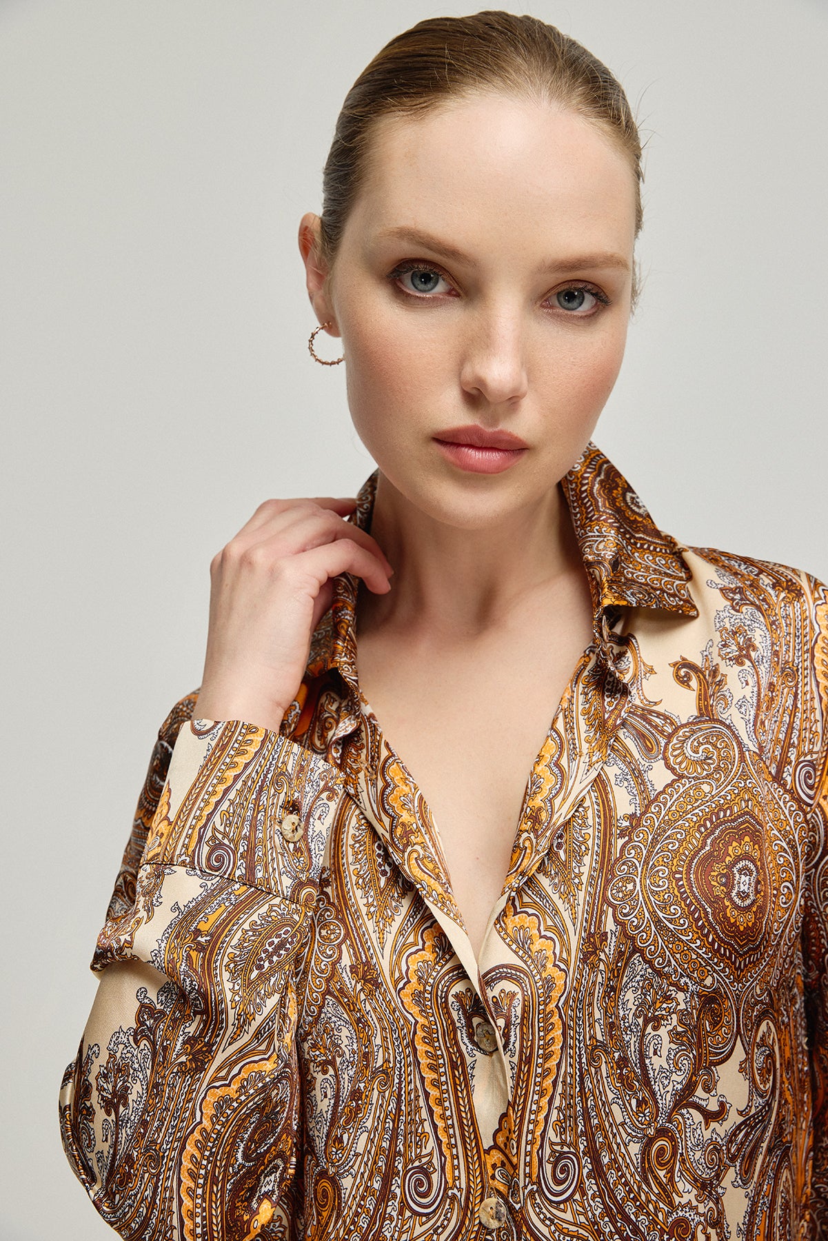 Turuncu Flow Saf İpek Baskılı Uzun Kollu Gömlek