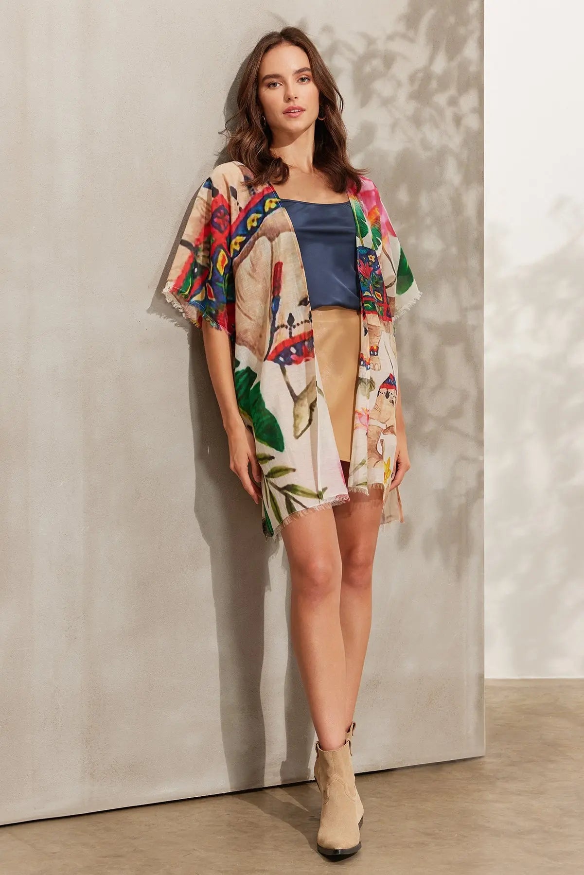 Renkli İpekli Fil ve Yaprak Desenli Kısa Kimono Silk and Cashmere