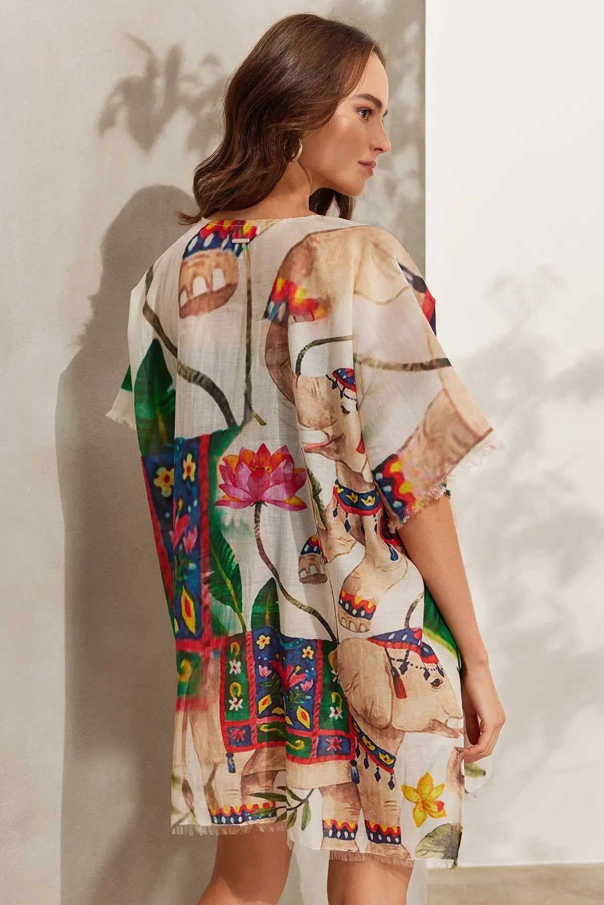 Renkli İpekli Fil ve Yaprak Desenli Kısa Kimono Silk and Cashmere