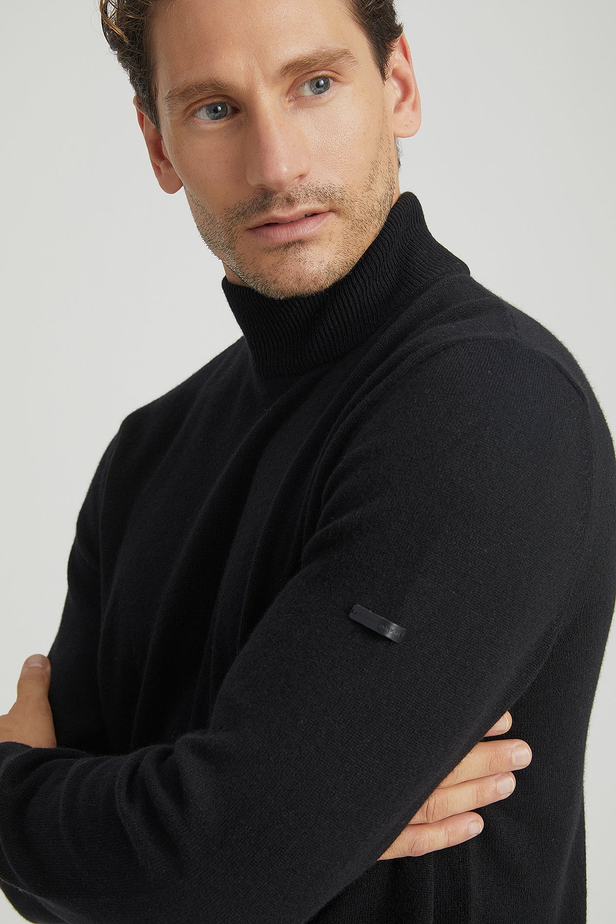 Siyah Saf Kaşmir Yarım Balıkçı Yaka Erkek  Kazak