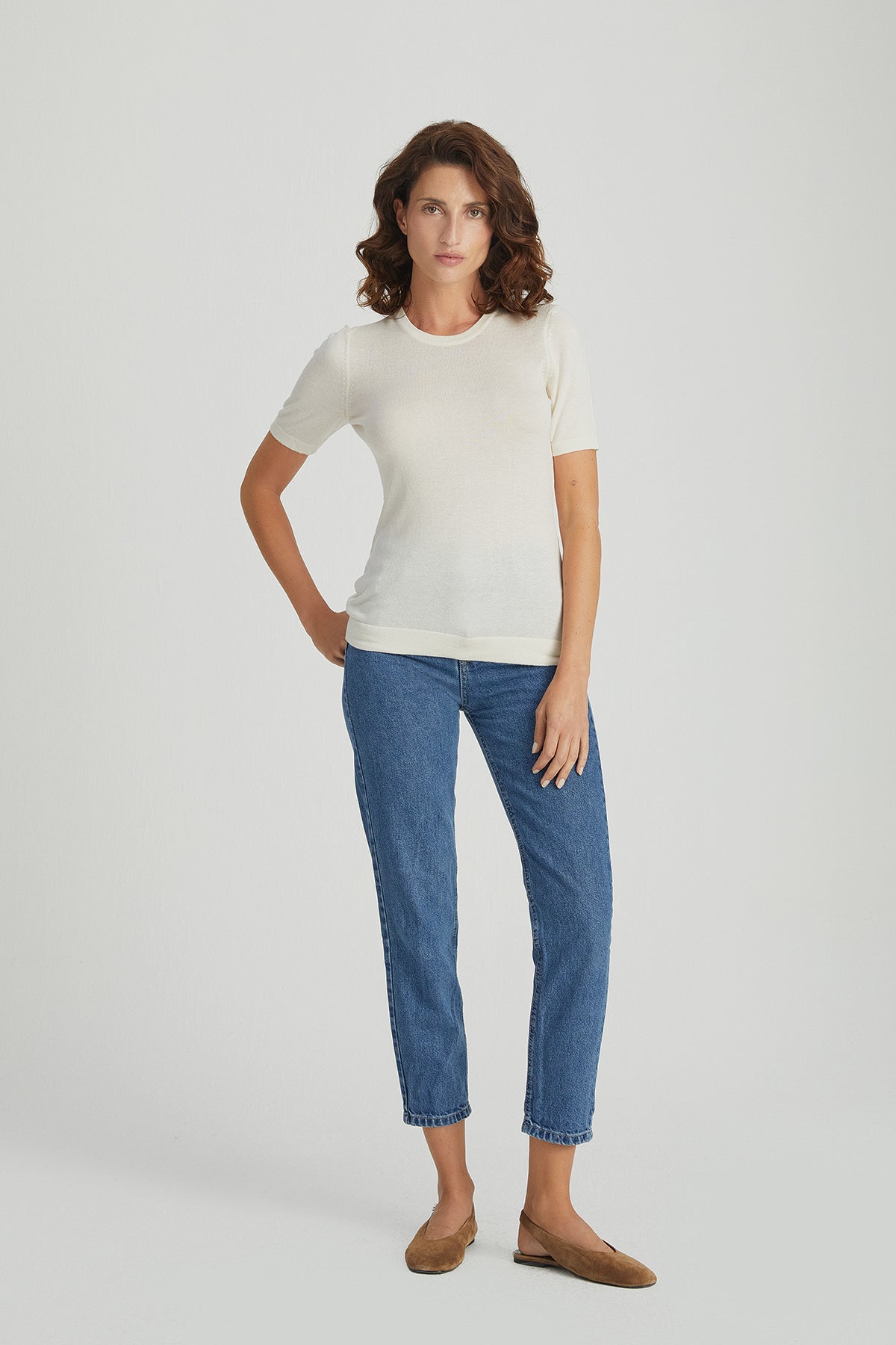 Ekru Zoe İpek Kaşmir Yuvarlak Yaka Kısa Kol Triko