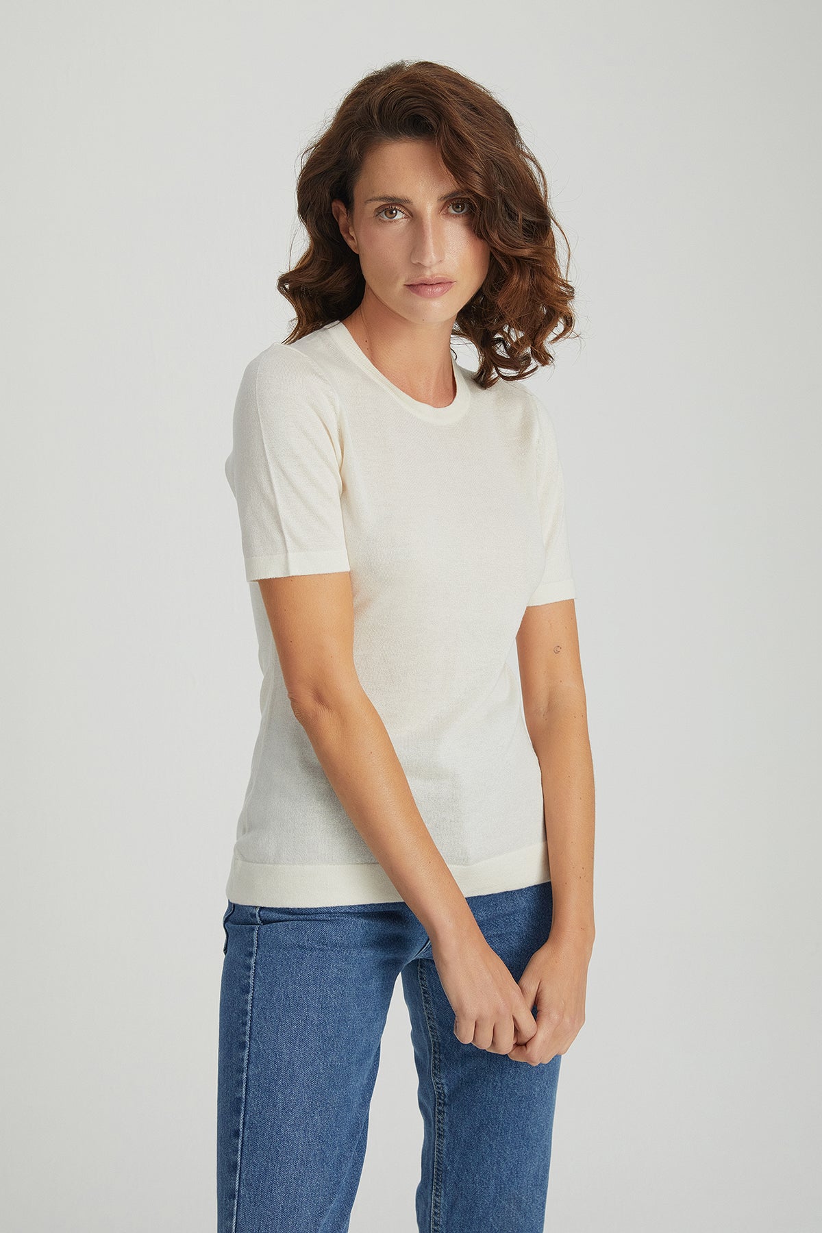 Ekru Zoe İpek Kaşmir Yuvarlak Yaka Kısa Kol Triko