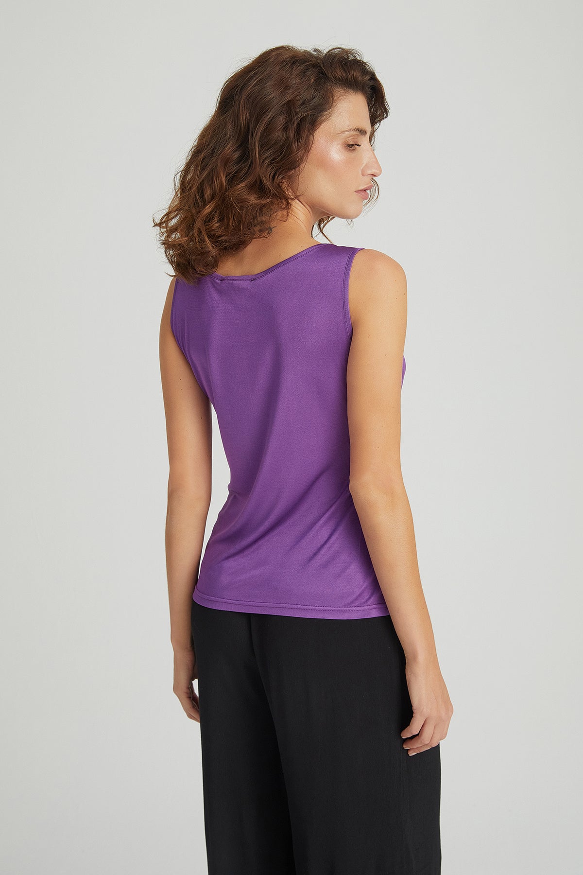 Mor Marina İpekli Yuvarlak Yaka Kolsuz T-Shirt