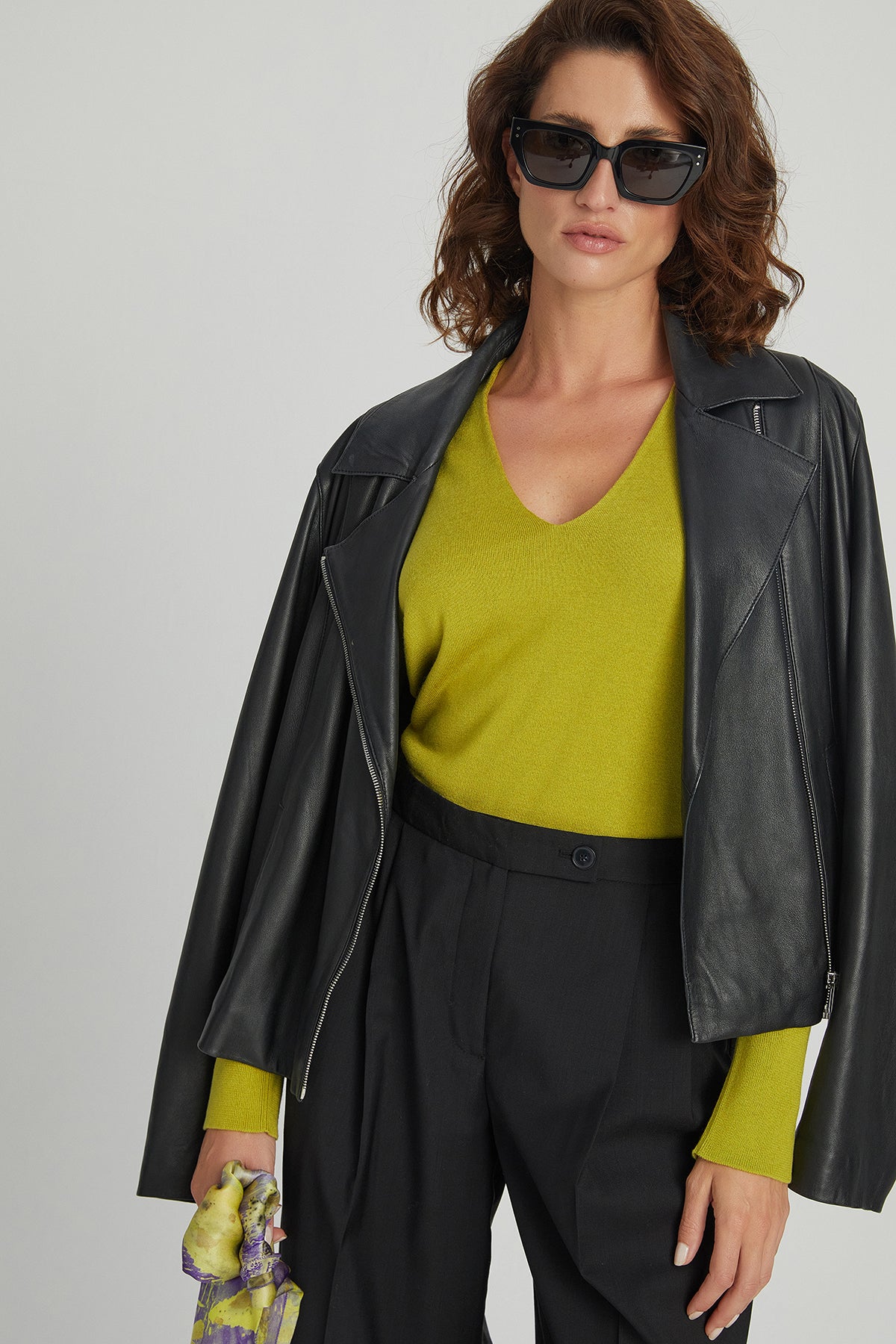 Wasabi Yeşili Zoe İpek Kaşmir Derin V Yaka Triko